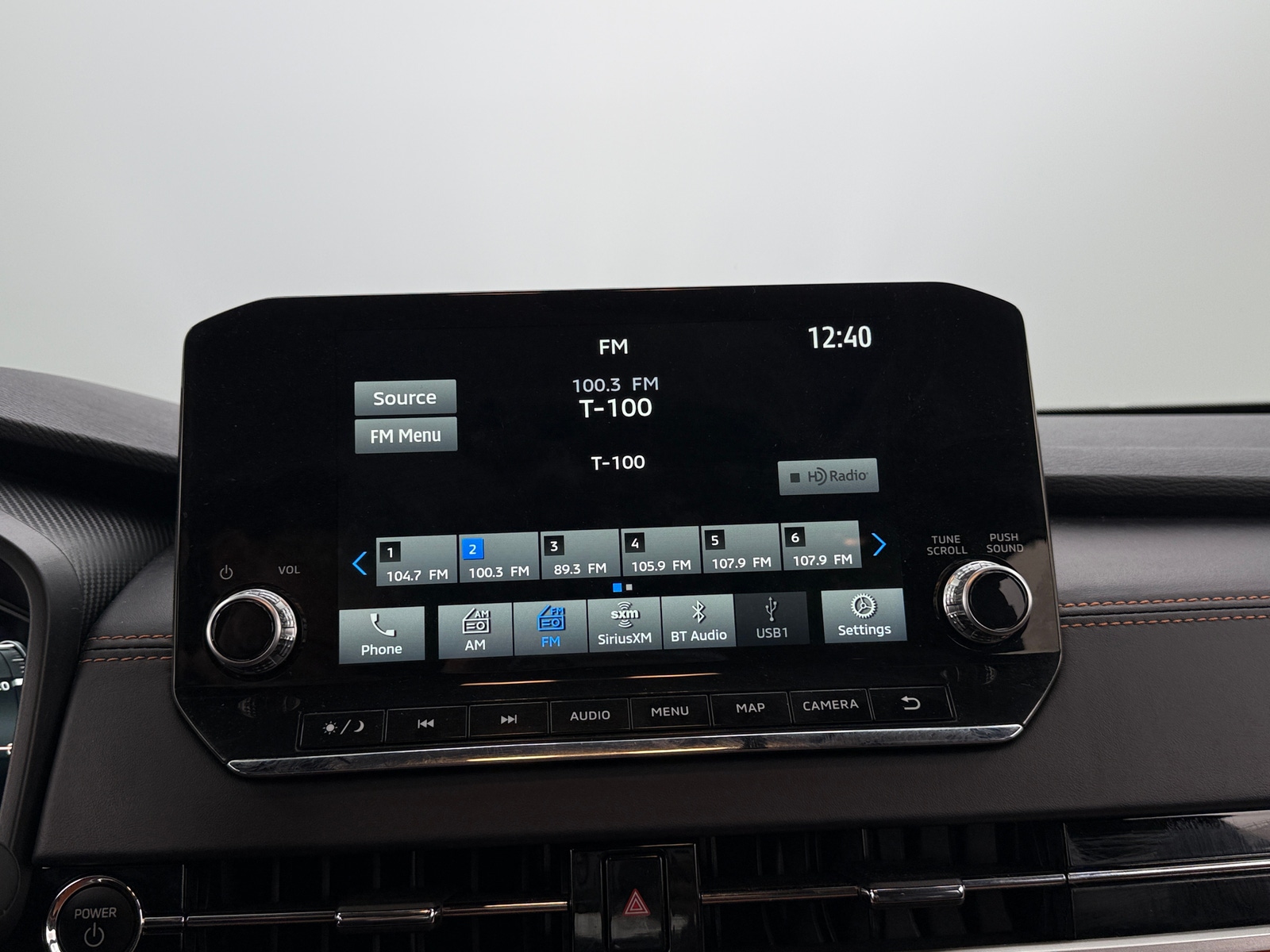 Thumbnail: 2024 Mitsubishi Outlander - 3