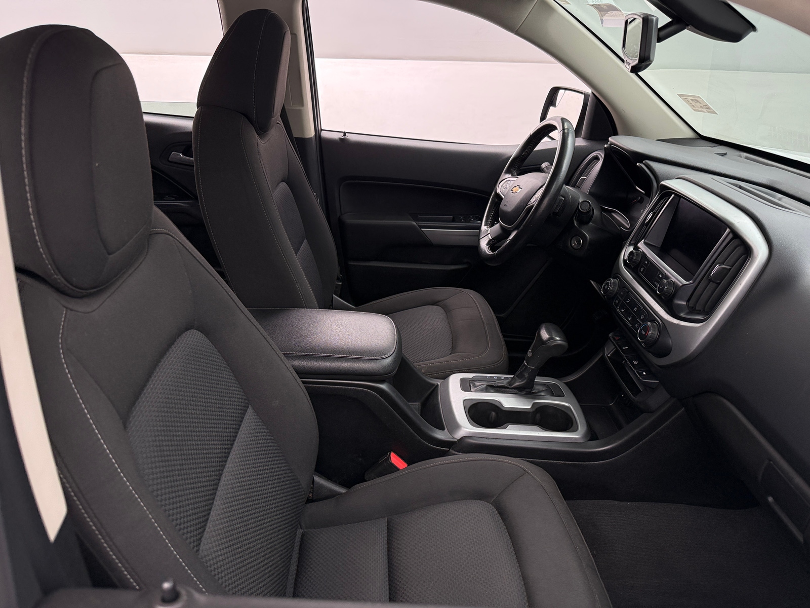 Thumbnail: 2021 Chevrolet Colorado - 2