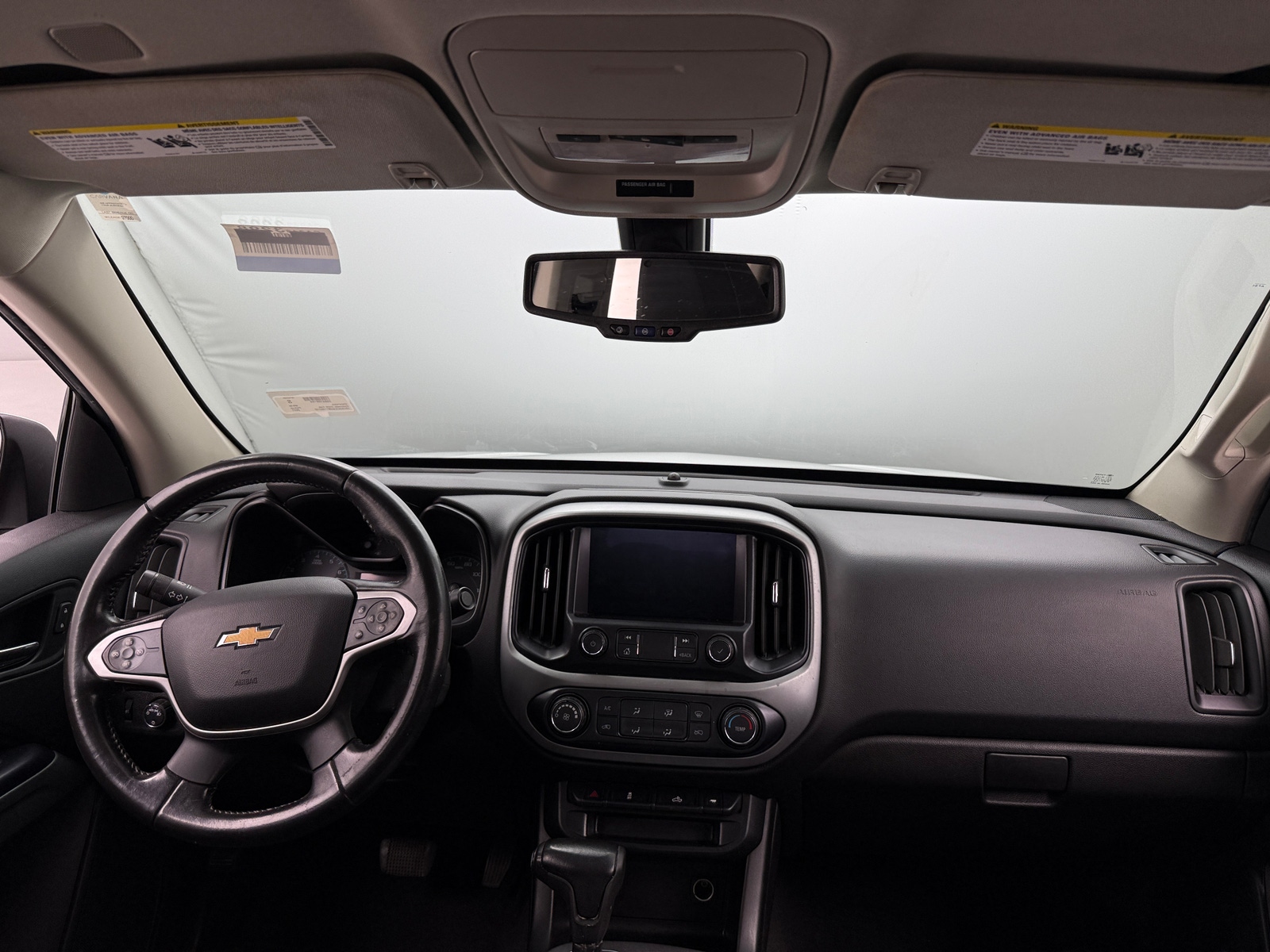 Thumbnail: 2021 Chevrolet Colorado - 3
