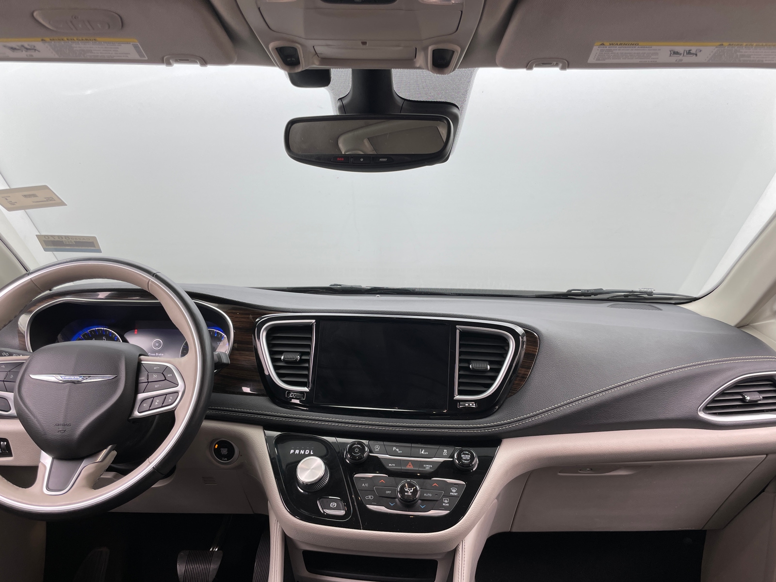 Thumbnail: 2021 Chrysler Pacifica - 2