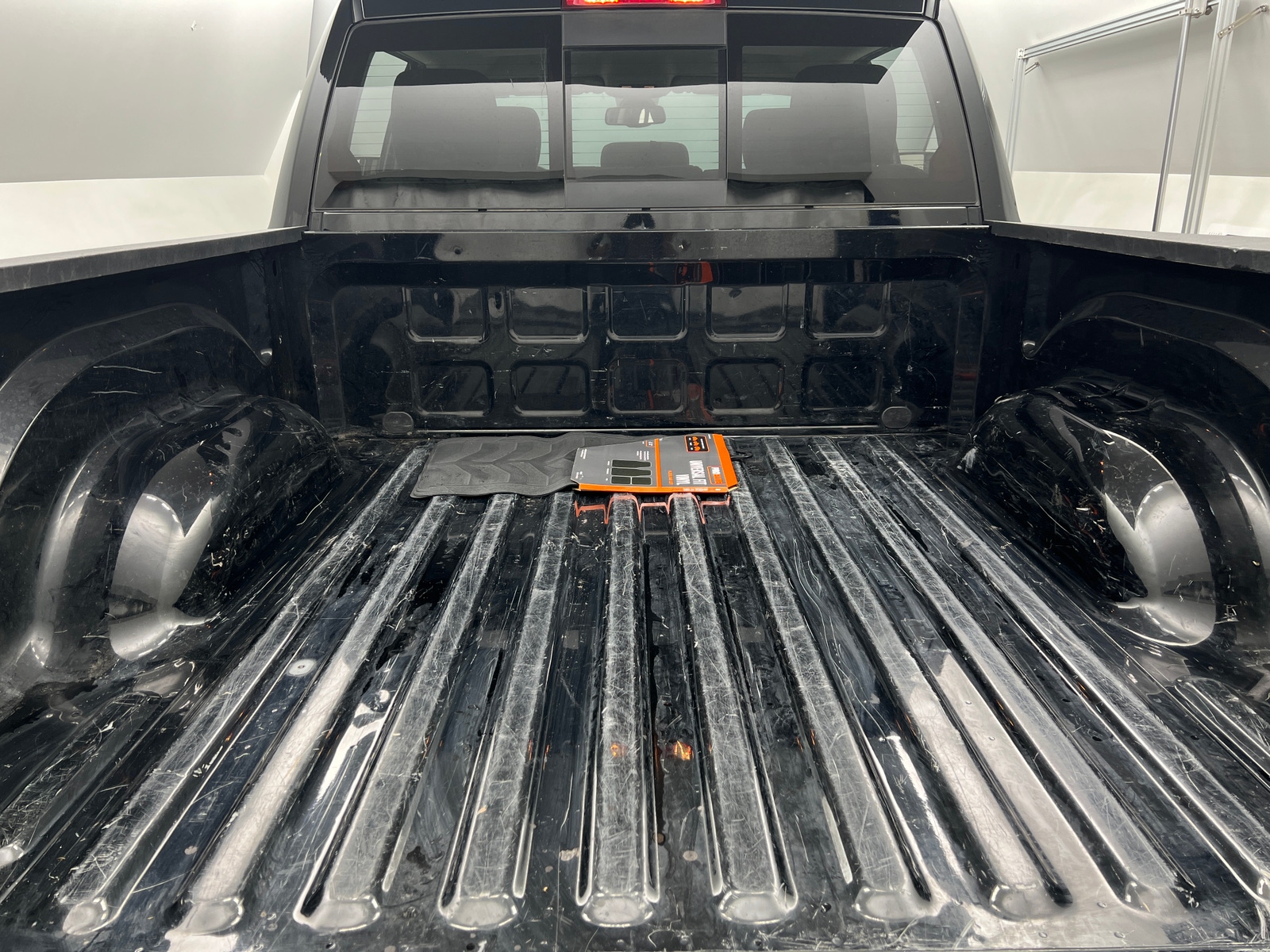 Thumbnail: 2023 RAM 1500 Classic - 7