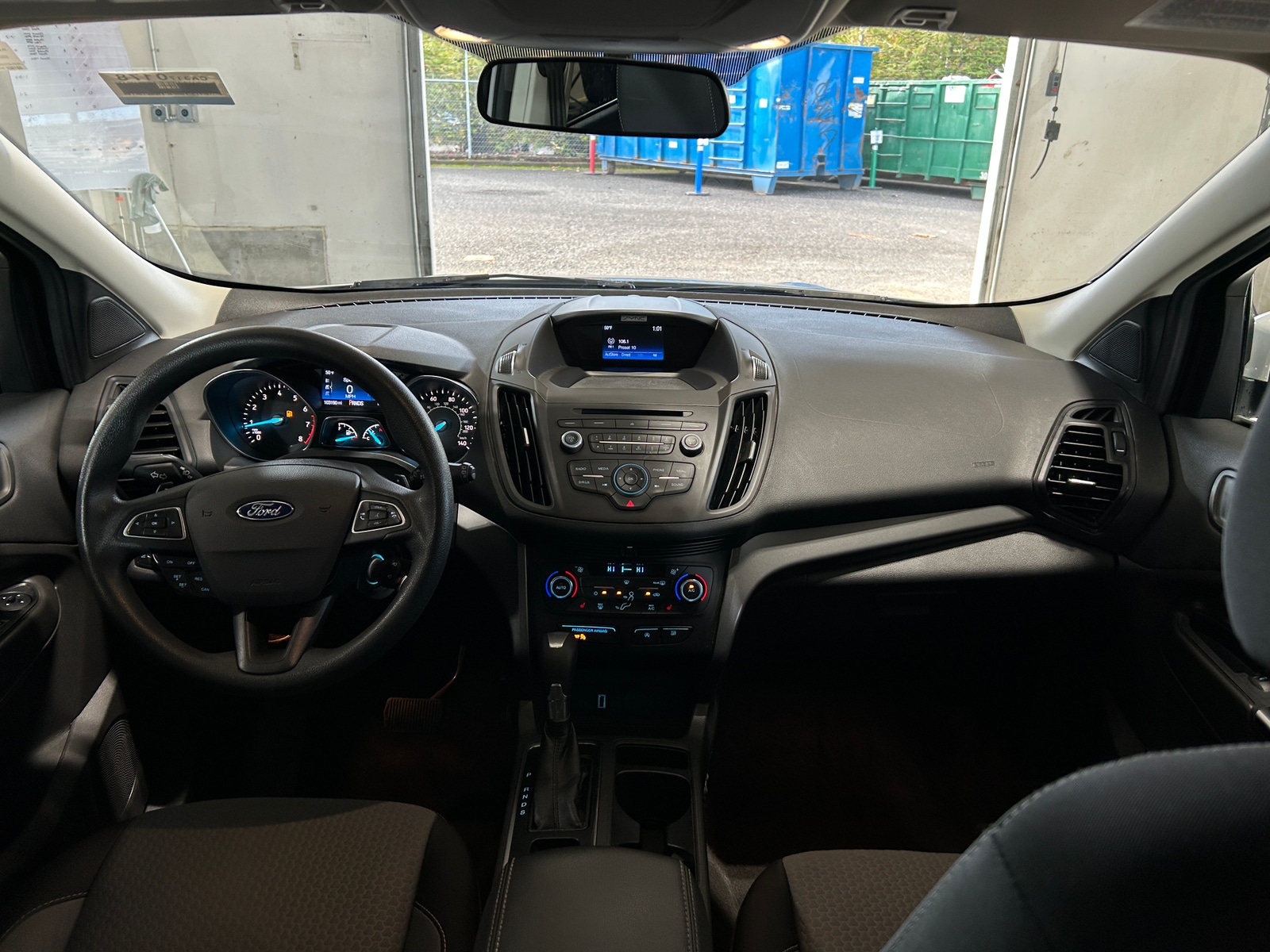 Thumbnail: 2017 Ford Escape - 3