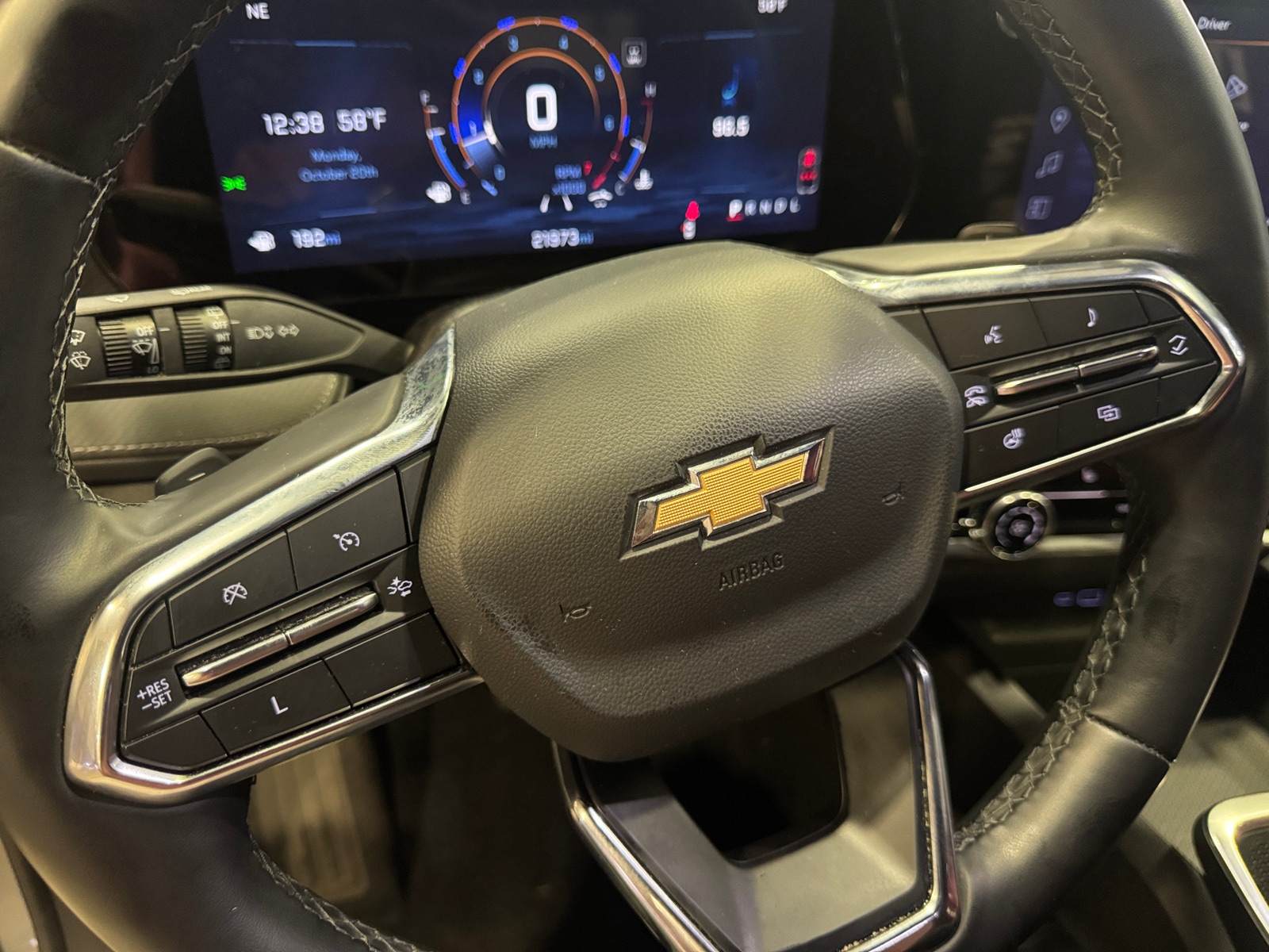 Thumbnail: 2025 Chevrolet Equinox - 4