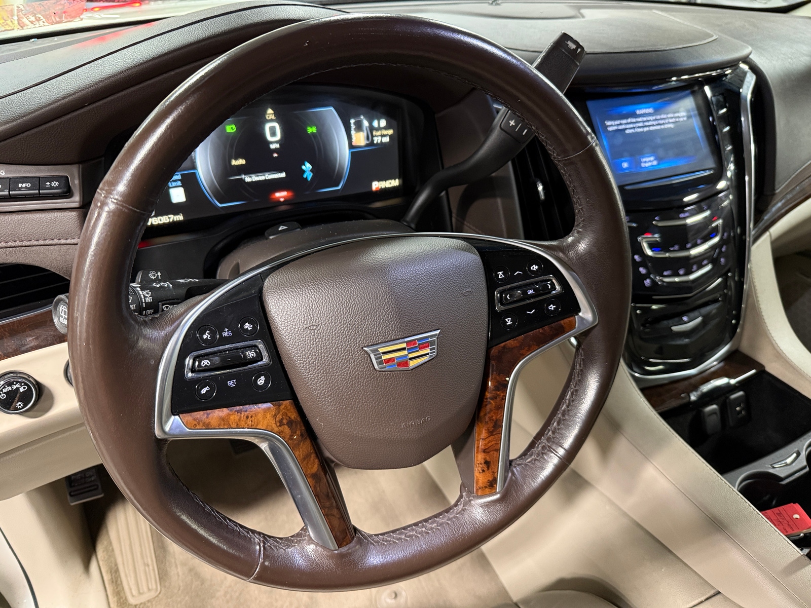Thumbnail: 2015 Cadillac Escalade - 4