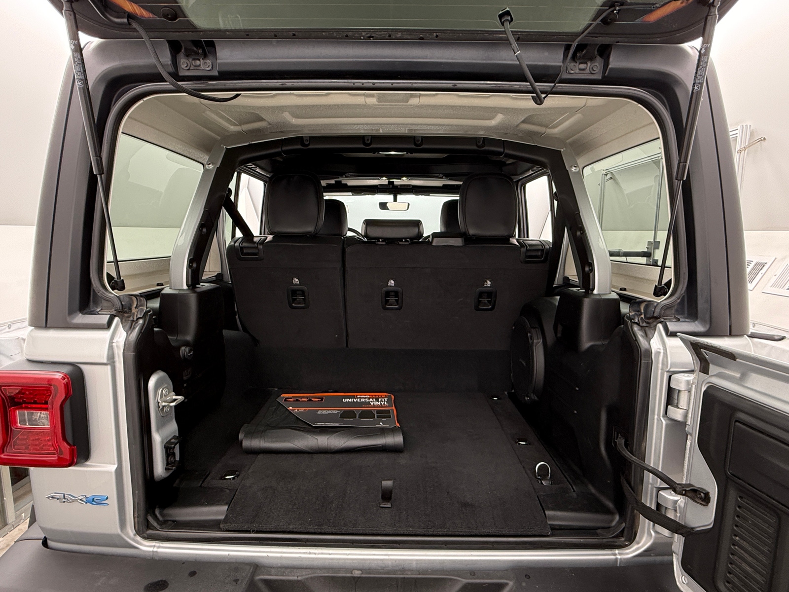 Thumbnail: 2023 Jeep Wrangler - 6