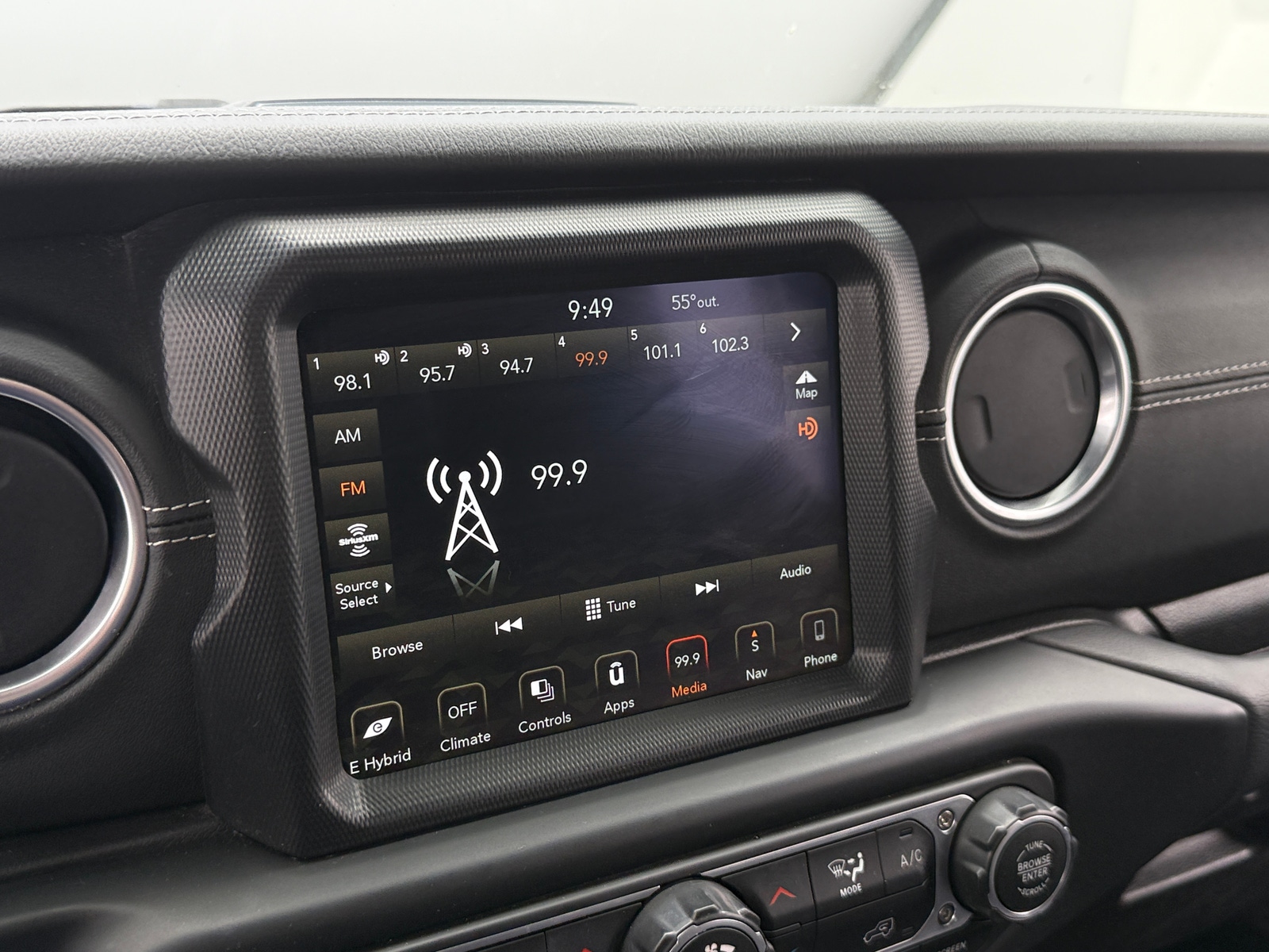 Thumbnail: 2023 Jeep Wrangler - 3