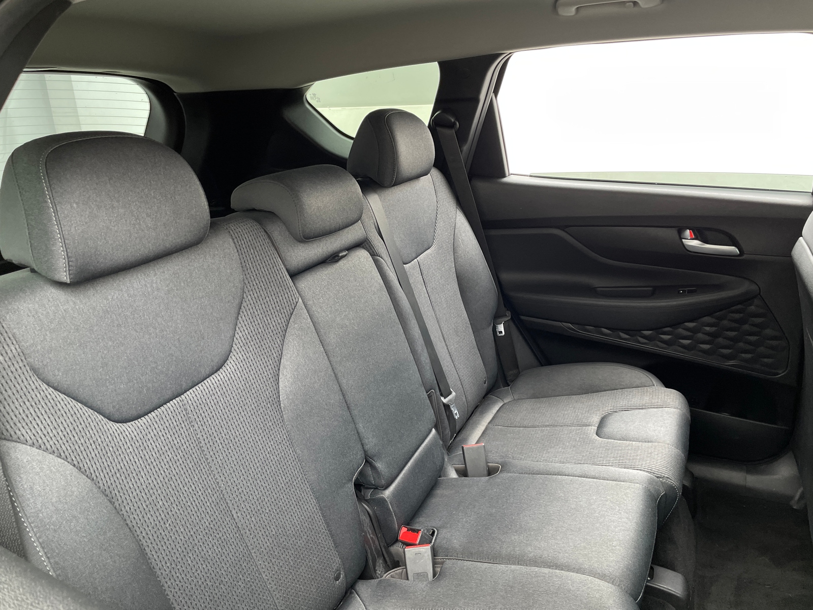 Thumbnail: 2019 Hyundai Santa Fe - 6