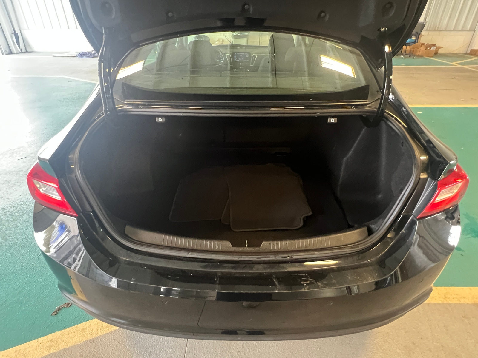 Thumbnail: 2023 Chevrolet Malibu - 7