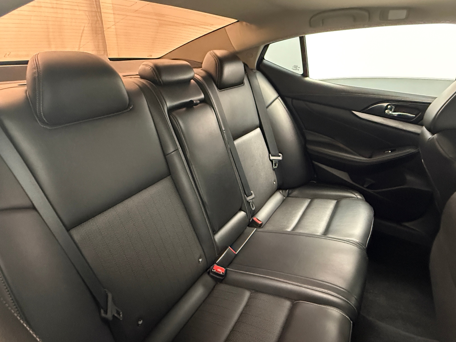 Thumbnail: 2017 Nissan Maxima - 5