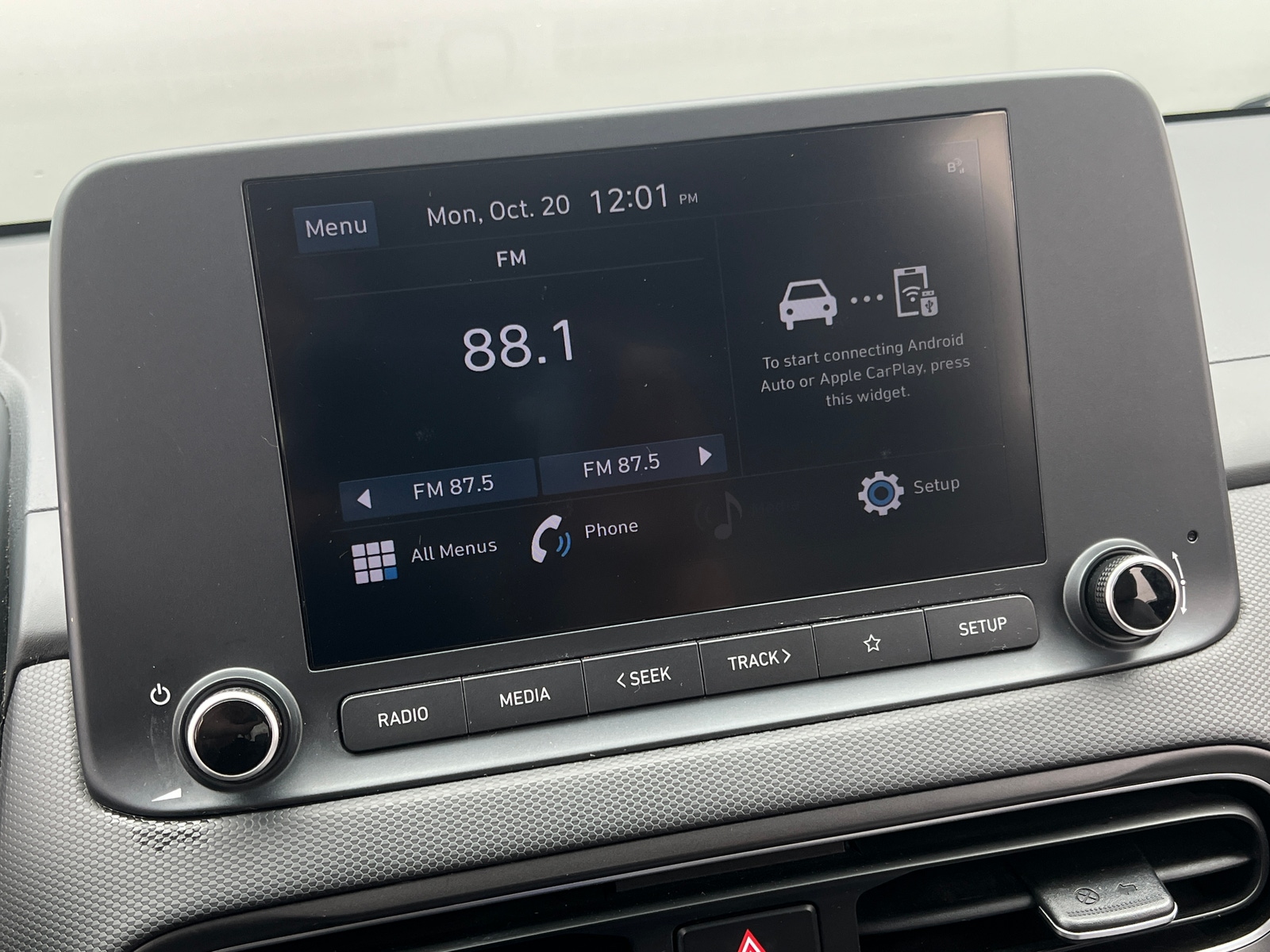 Thumbnail: 2023 Hyundai Kona - 4