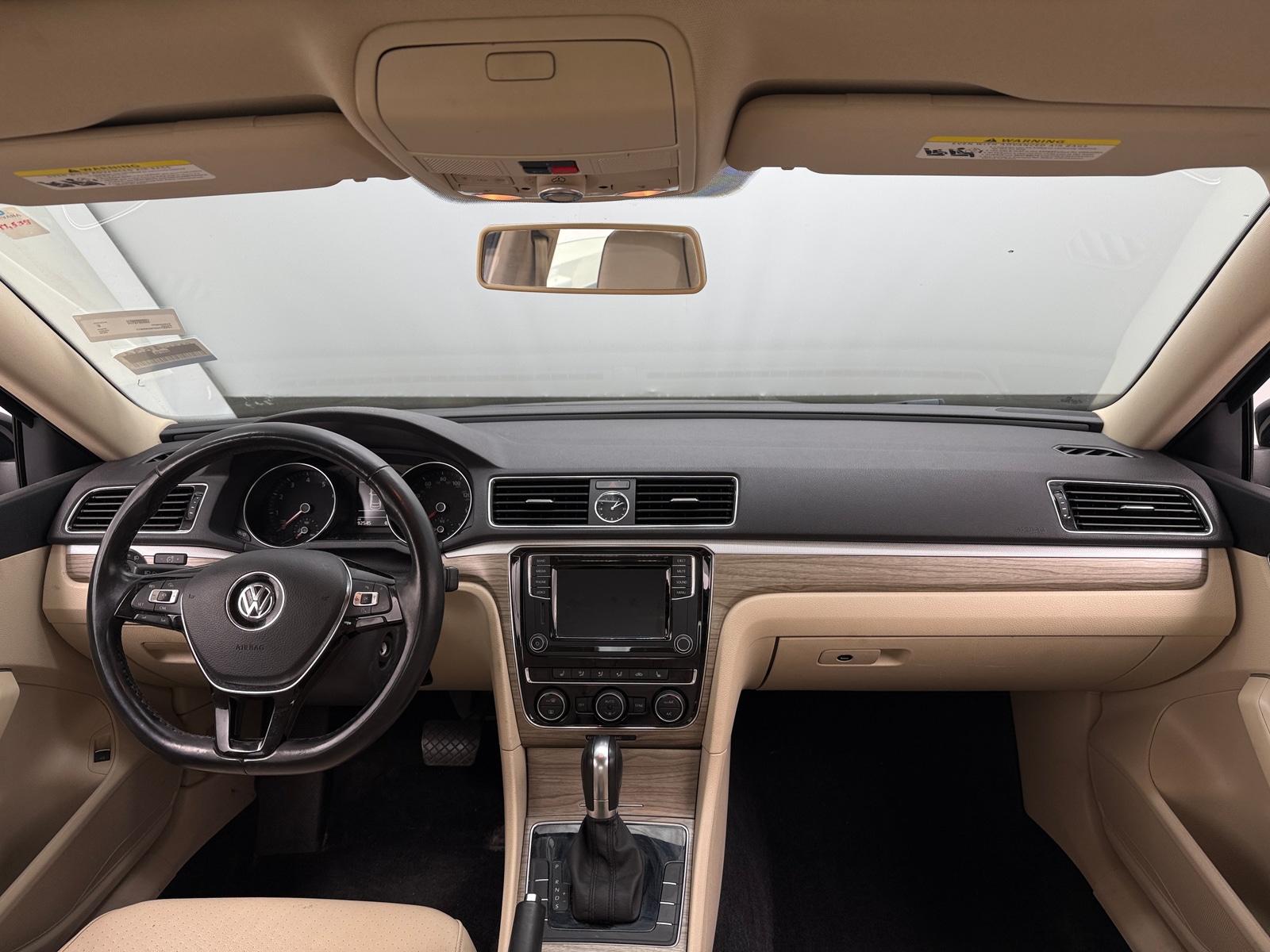 Thumbnail: 2016 Volkswagen Passat - 2