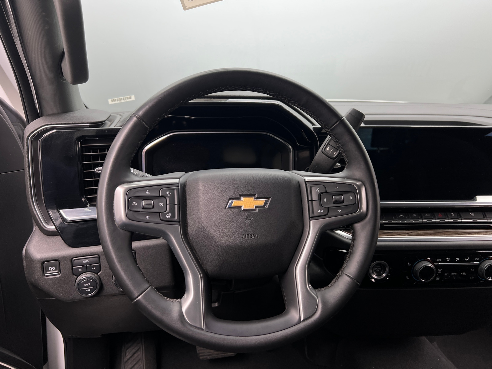 Thumbnail: 2024 Chevrolet Silverado 1500 - 5