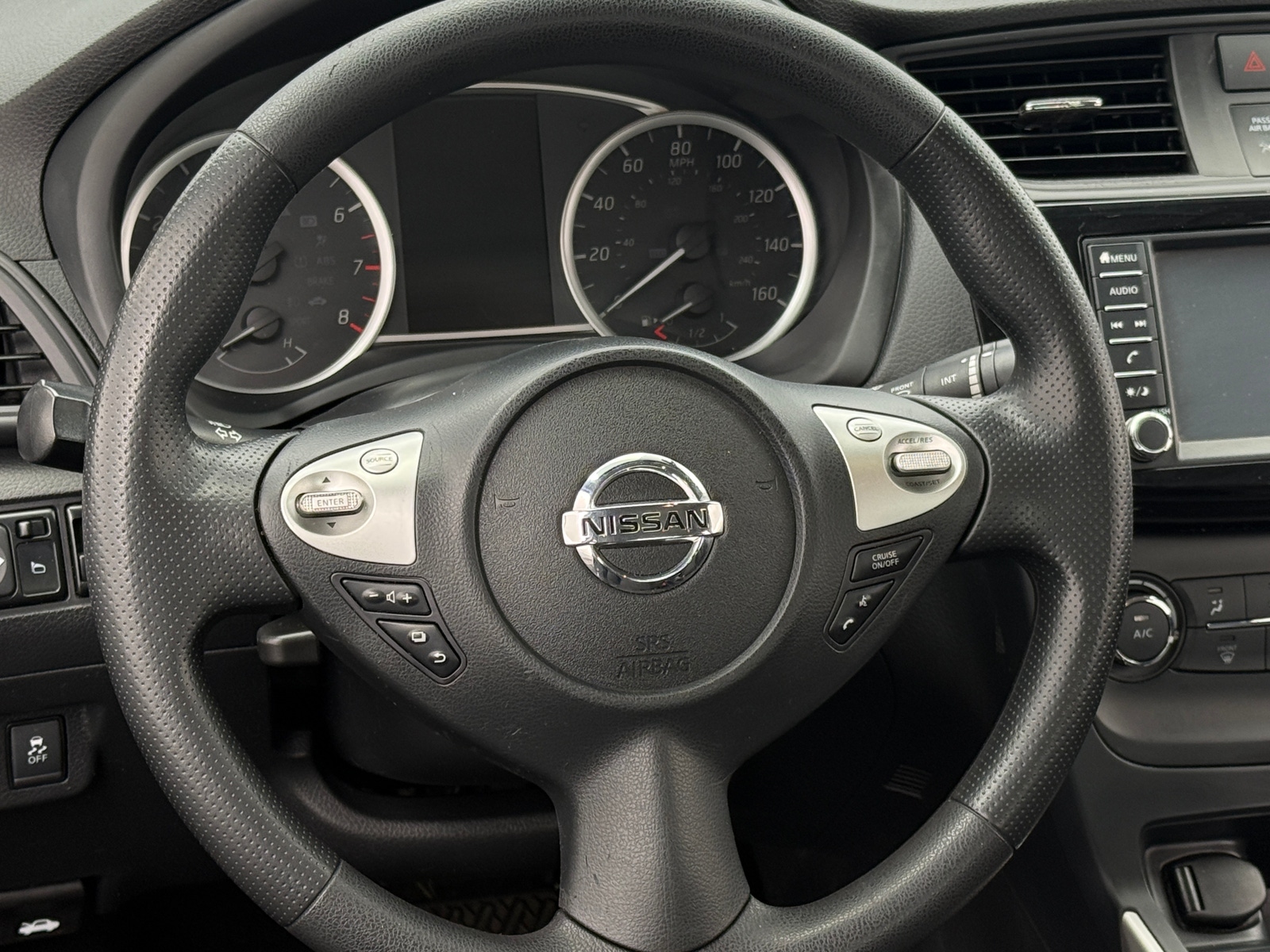 Thumbnail: 2019 Nissan Sentra - 5