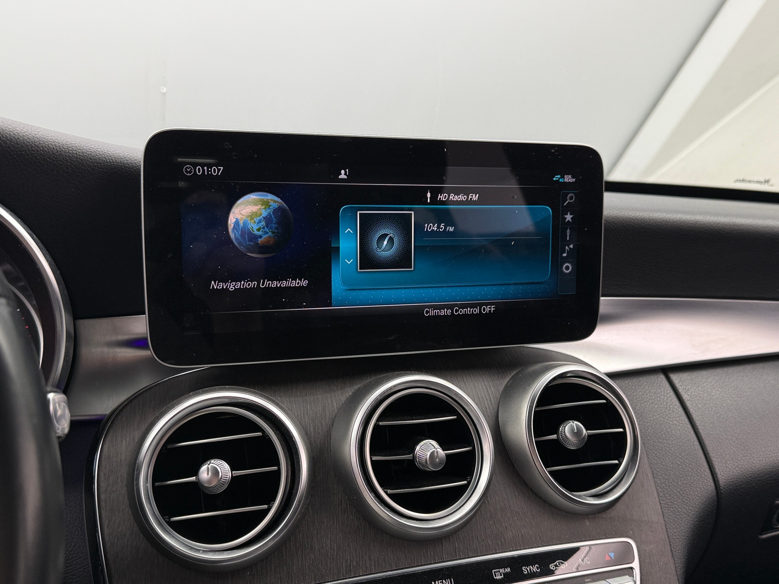 Thumbnail: 2020 Mercedes-Benz C-Class - 3