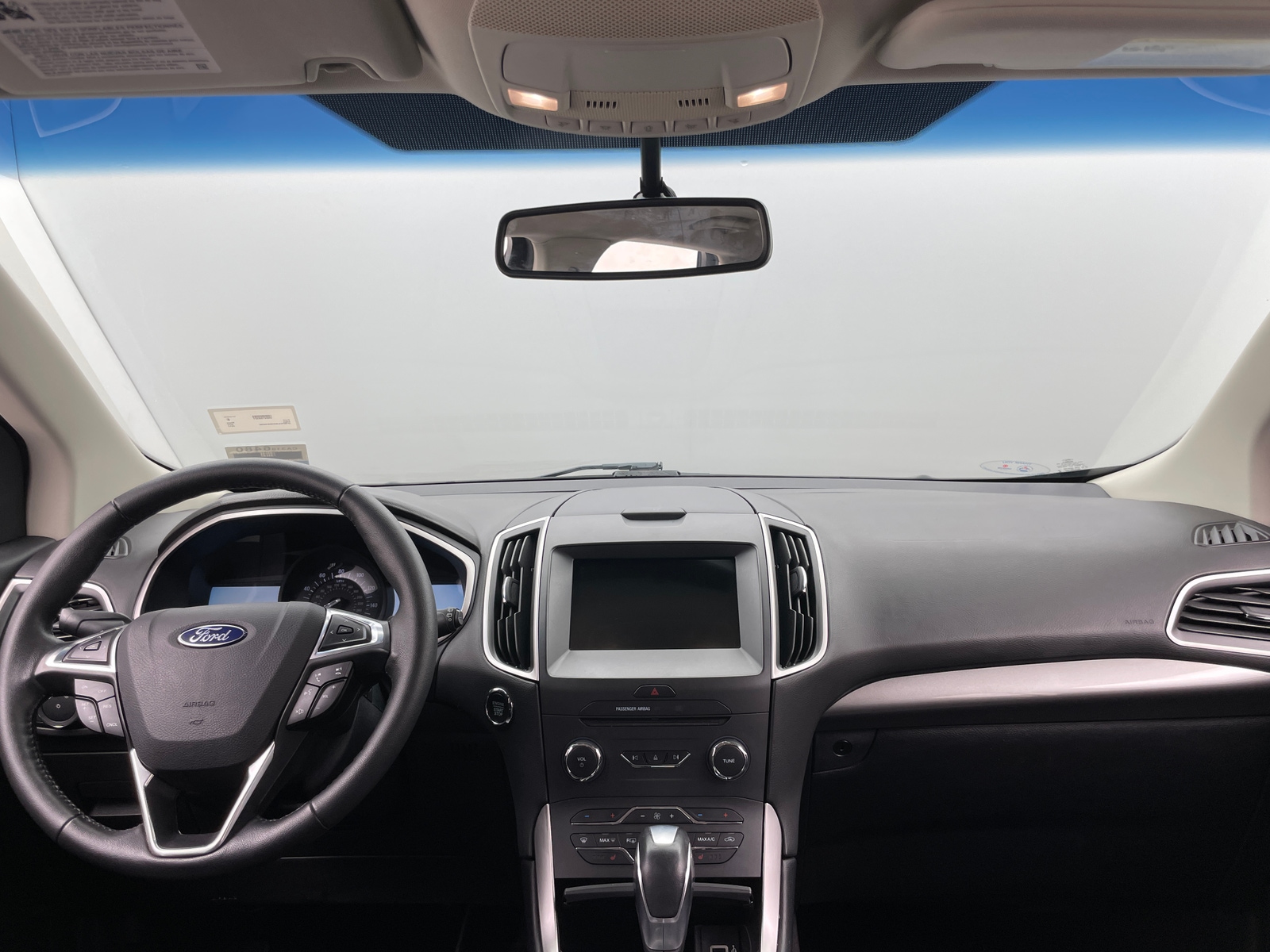 Thumbnail: 2017 Ford Edge - 2