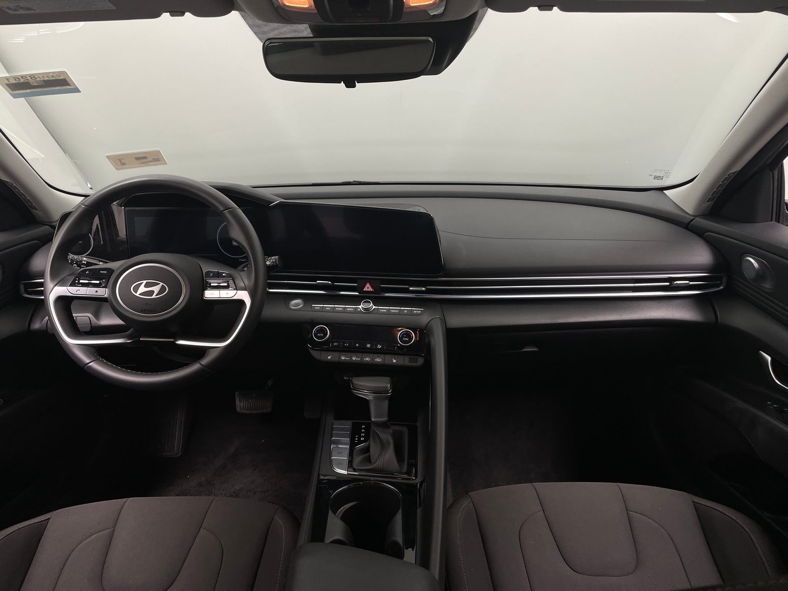 Thumbnail: 2025 Hyundai Elantra - 3