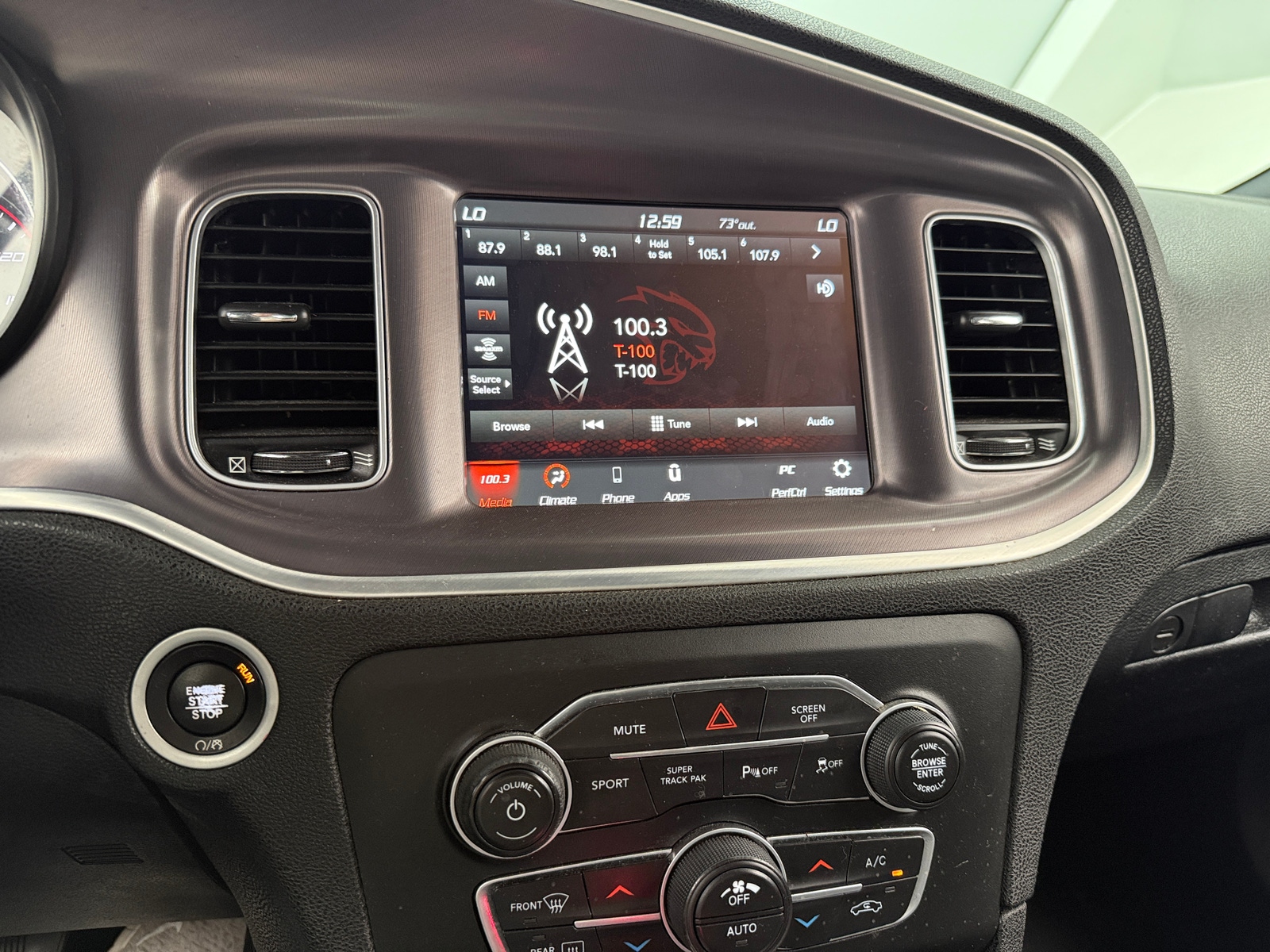 Thumbnail: 2021 Dodge Charger - 4