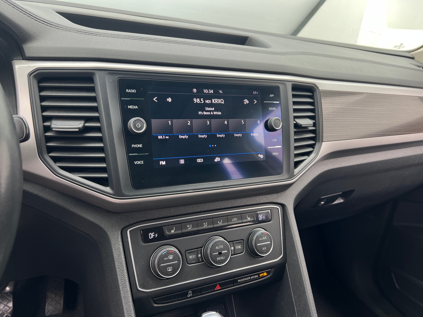 Thumbnail: 2020 Volkswagen Atlas - 3