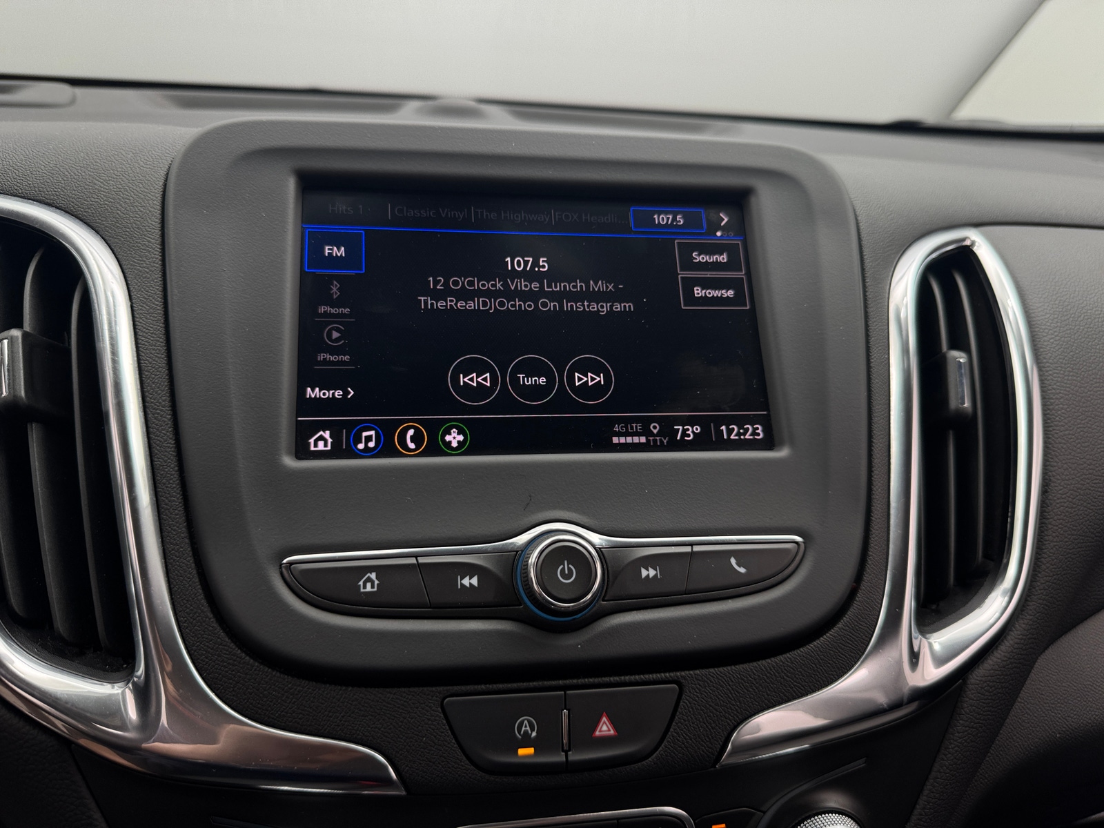 Thumbnail: 2024 Chevrolet Equinox - 4