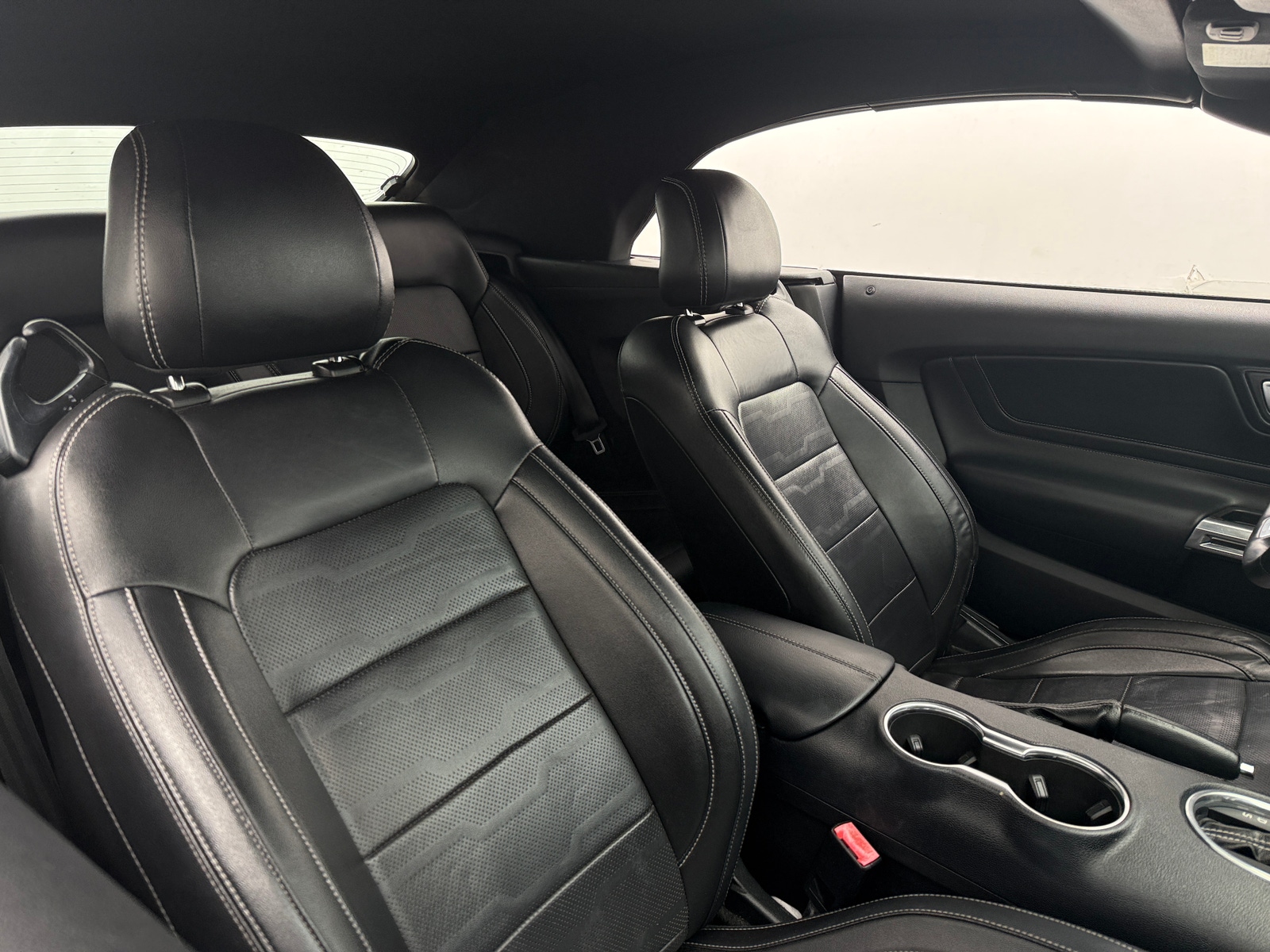 Thumbnail: 2018 Ford Mustang - 2