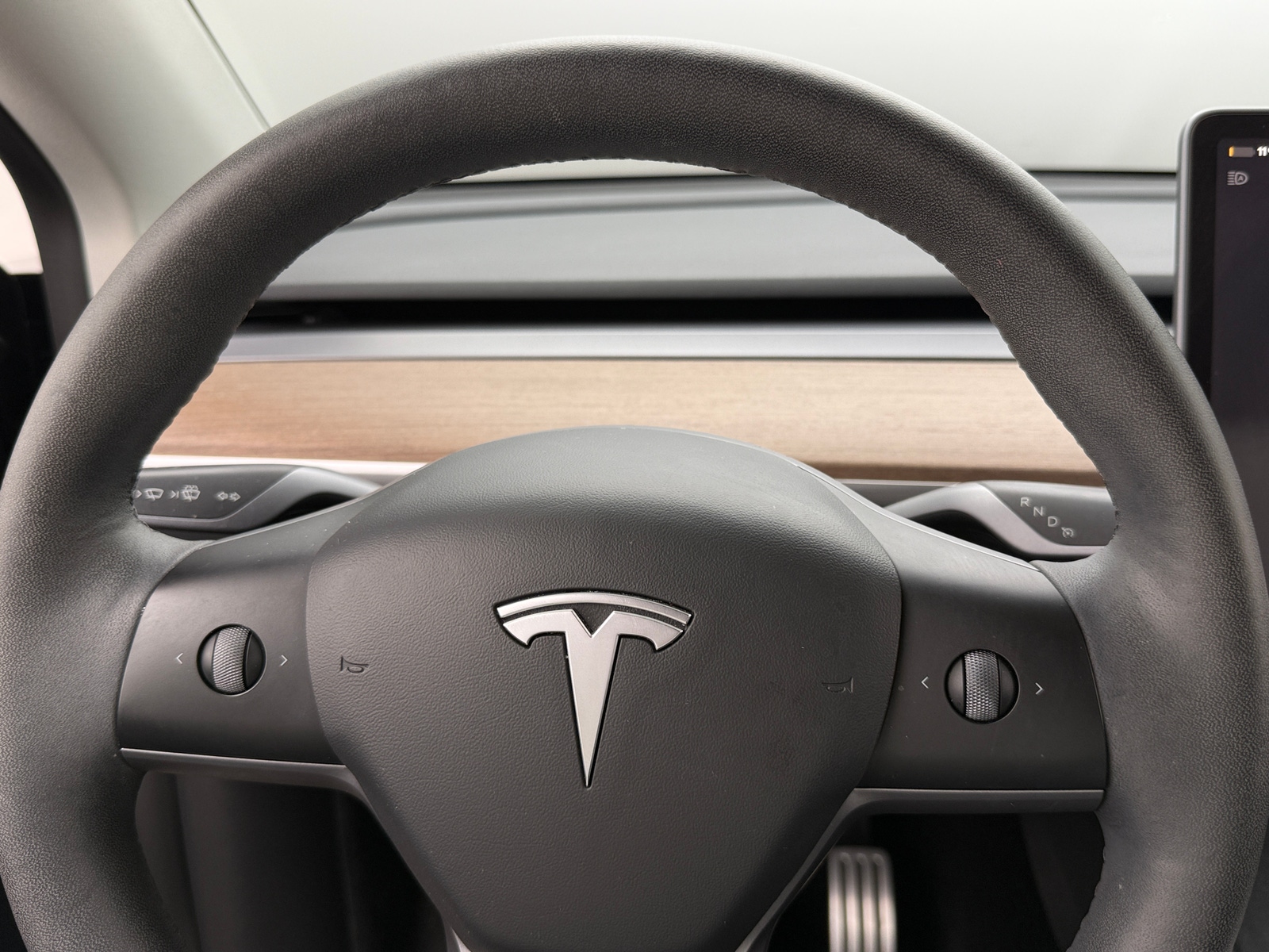 Thumbnail: 2022 Tesla Model Y - 4