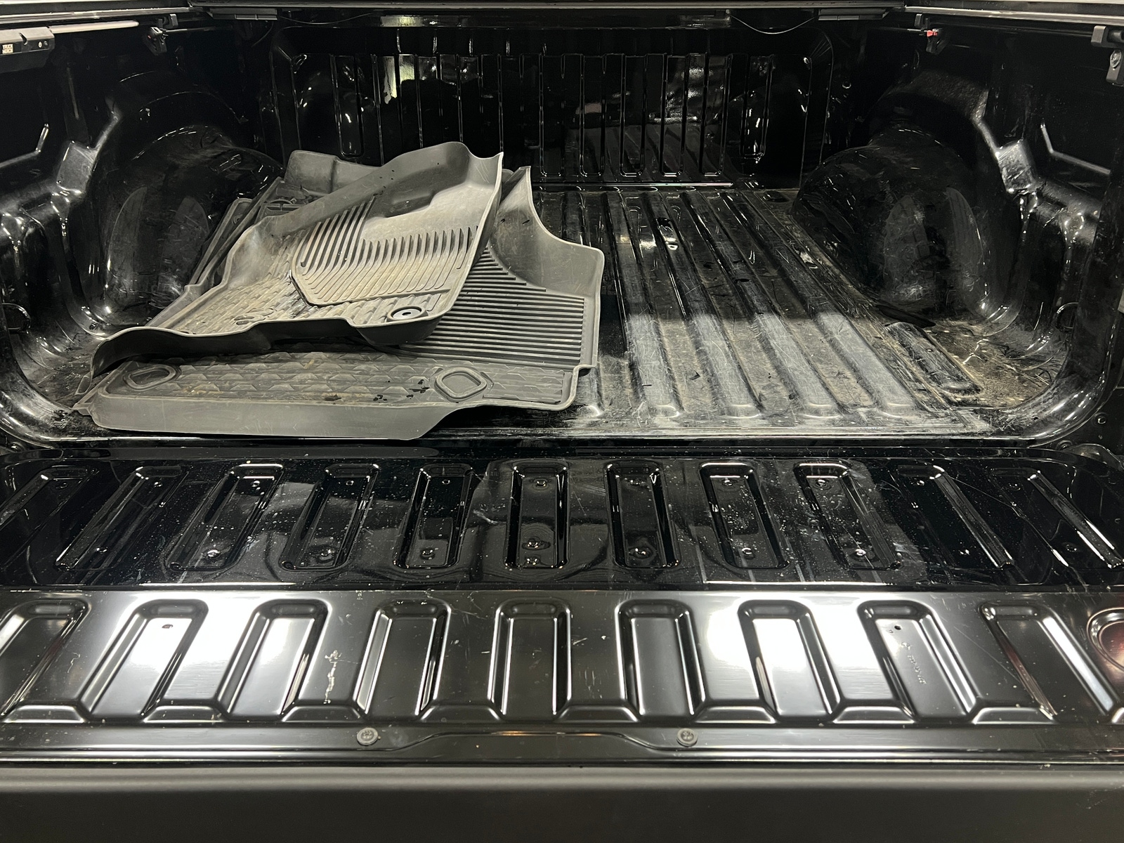 Thumbnail: 2022 RAM 1500 - 6