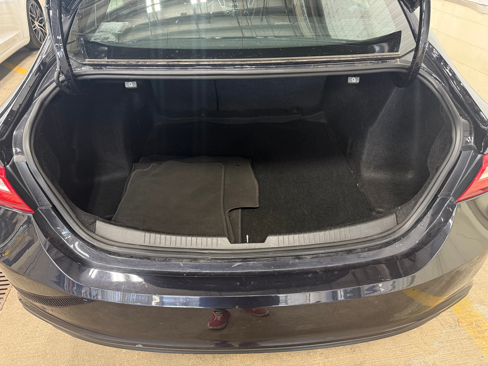 Thumbnail: 2023 Chevrolet Malibu - 7