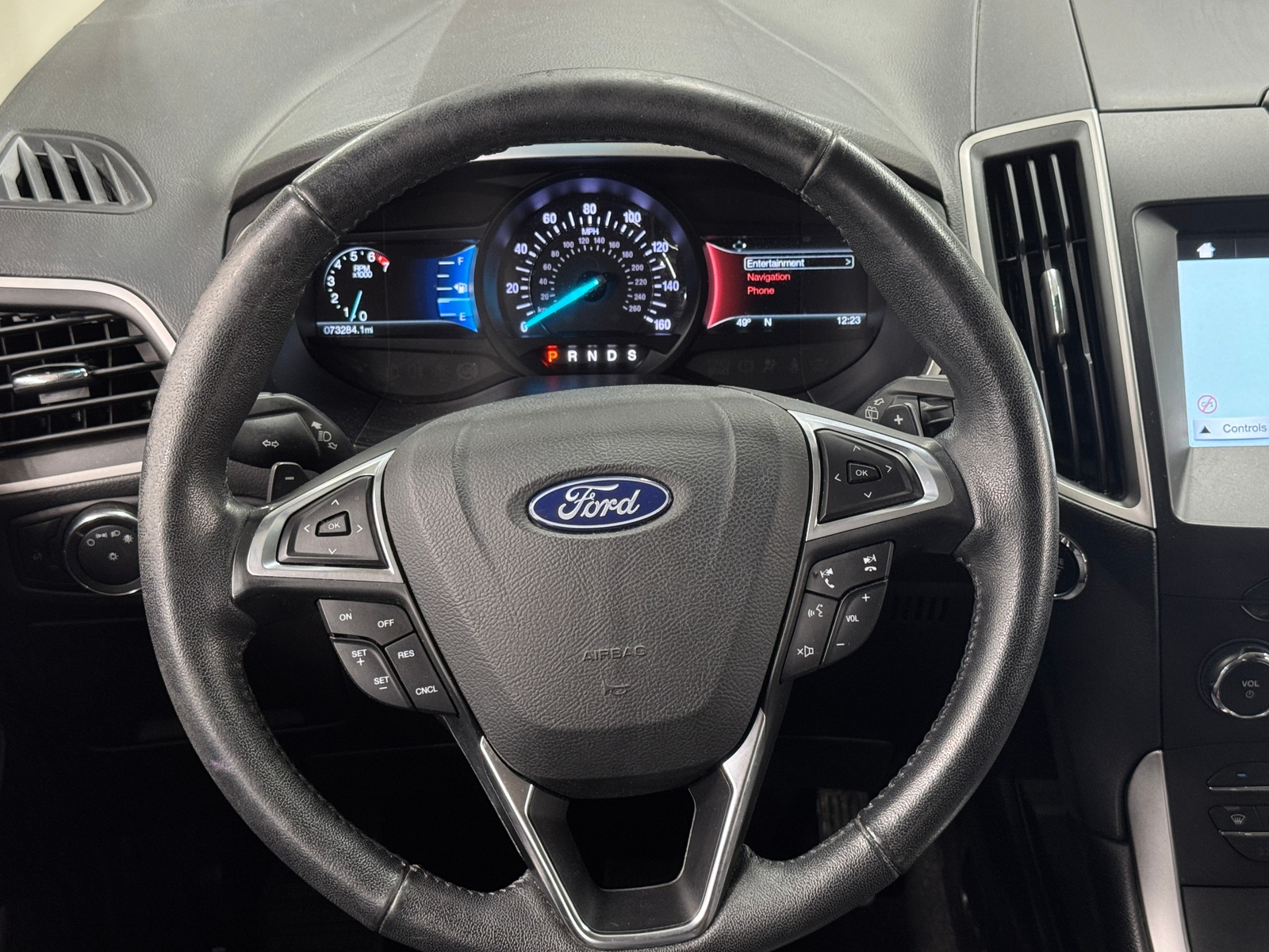 Thumbnail: 2018 Ford Edge - 5
