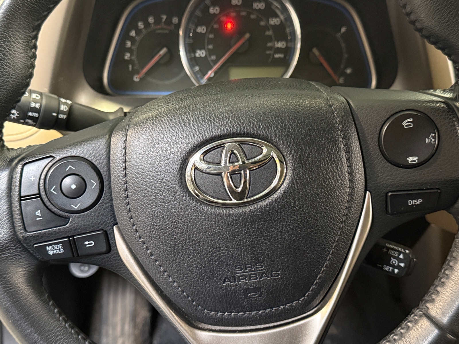 Thumbnail: 2013 Toyota RAV4 - 4