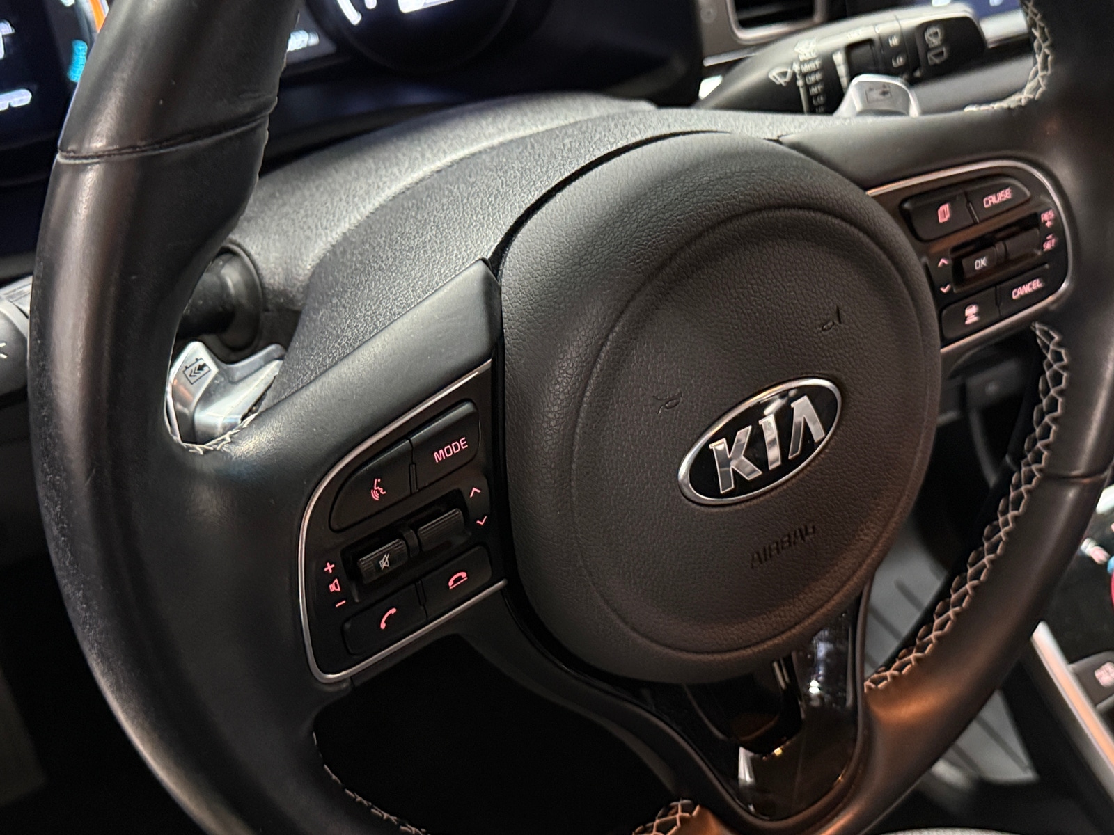 Thumbnail: 2019 Kia Niro - 4