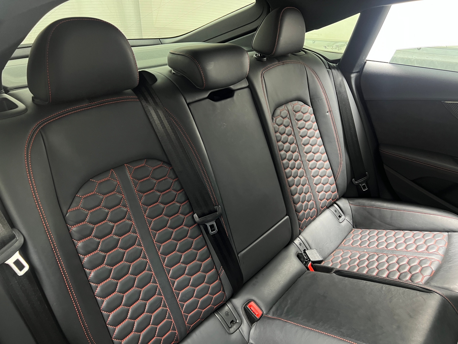 Thumbnail: 2019 Audi RS 5 - 5