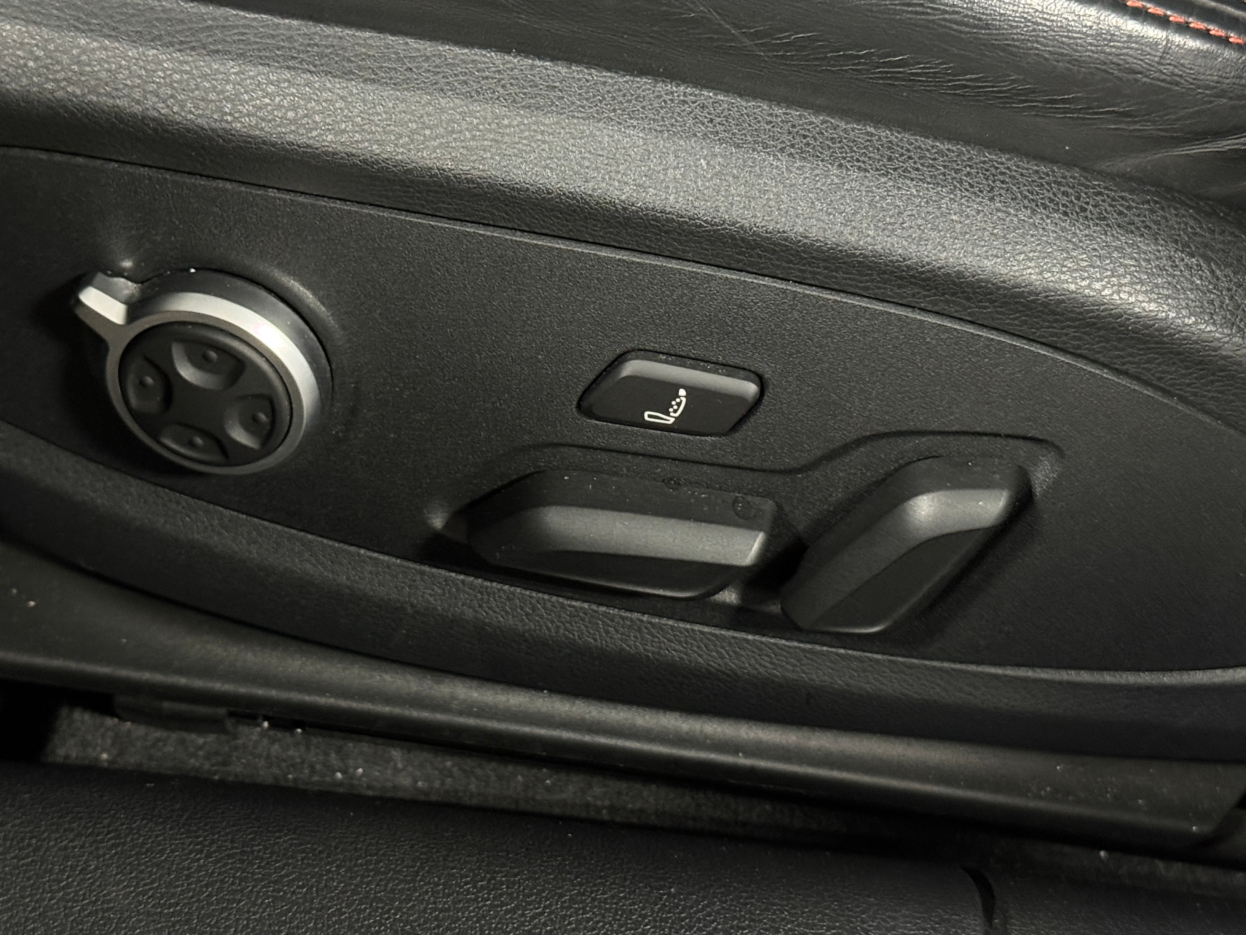 Used 2019 Audi RS 5 Sportback Base with VIN WUABWCF53KA908227 for sale in Eagan, Minnesota