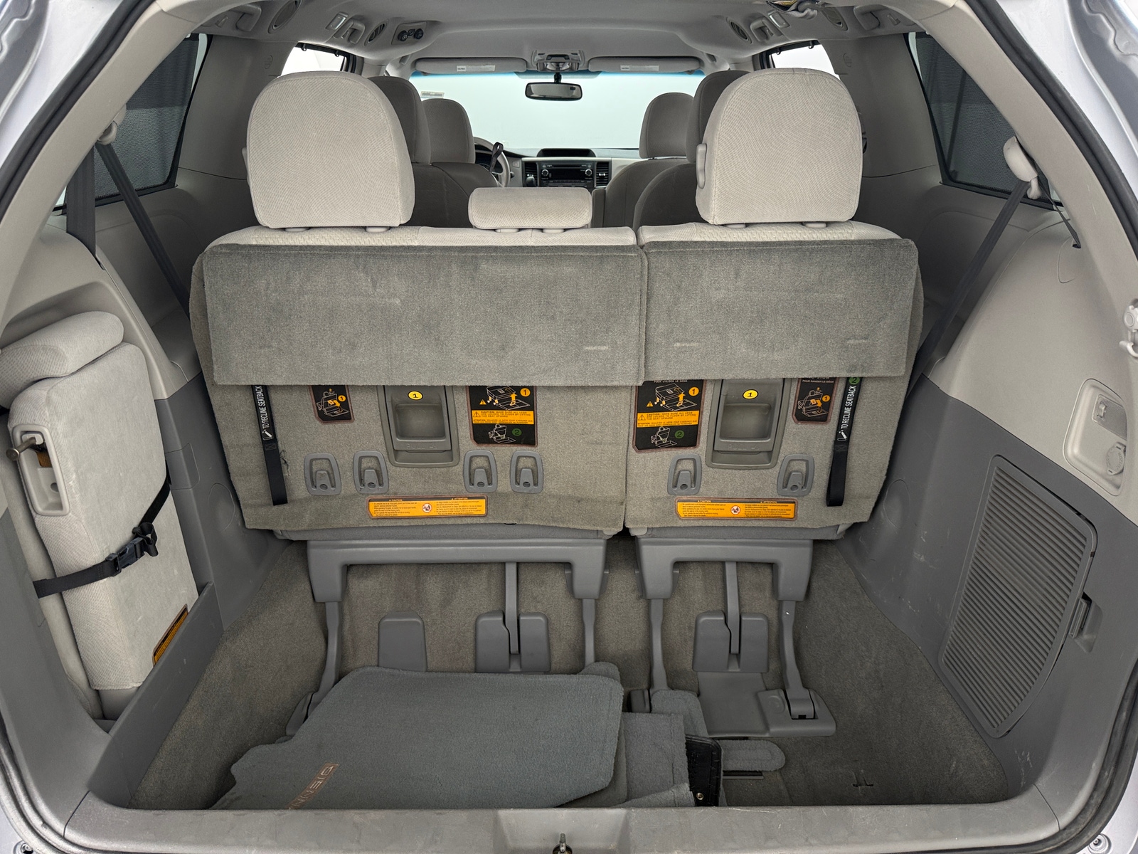 Thumbnail: 2012 Toyota Sienna - 7