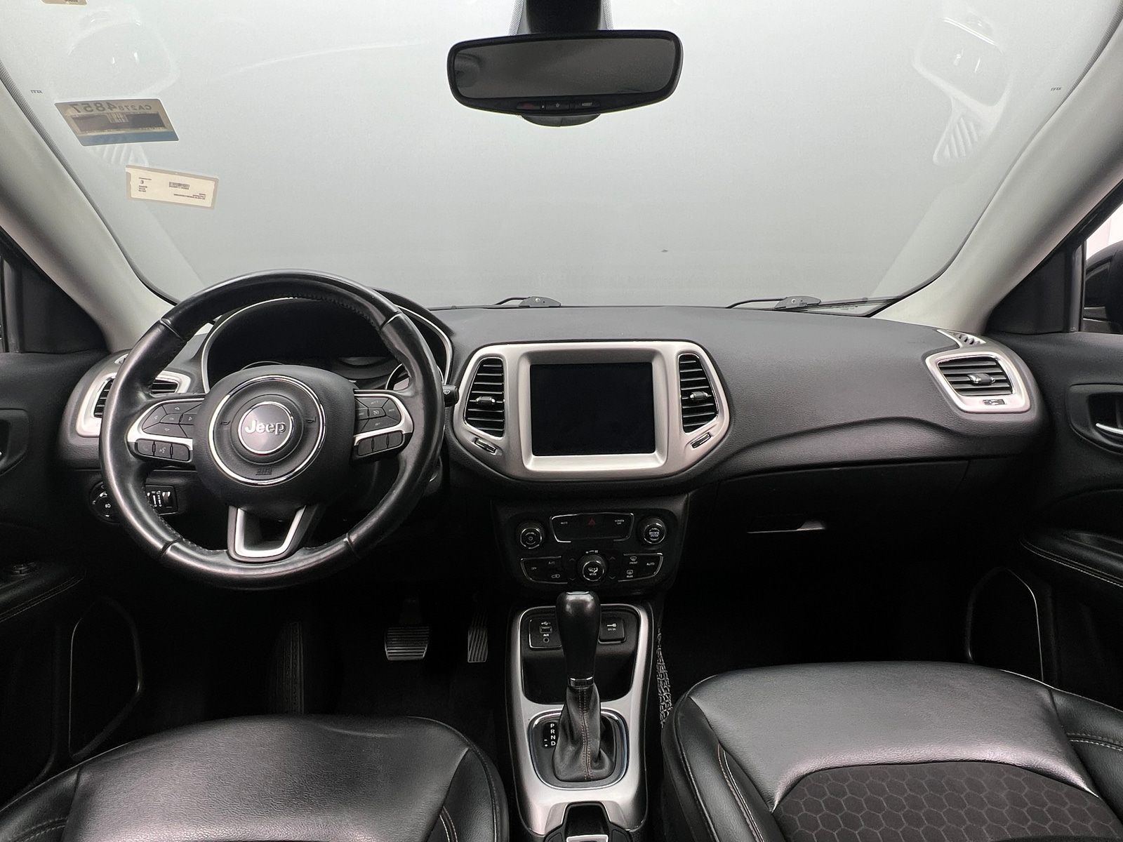 Thumbnail: 2019 Jeep Compass - 3