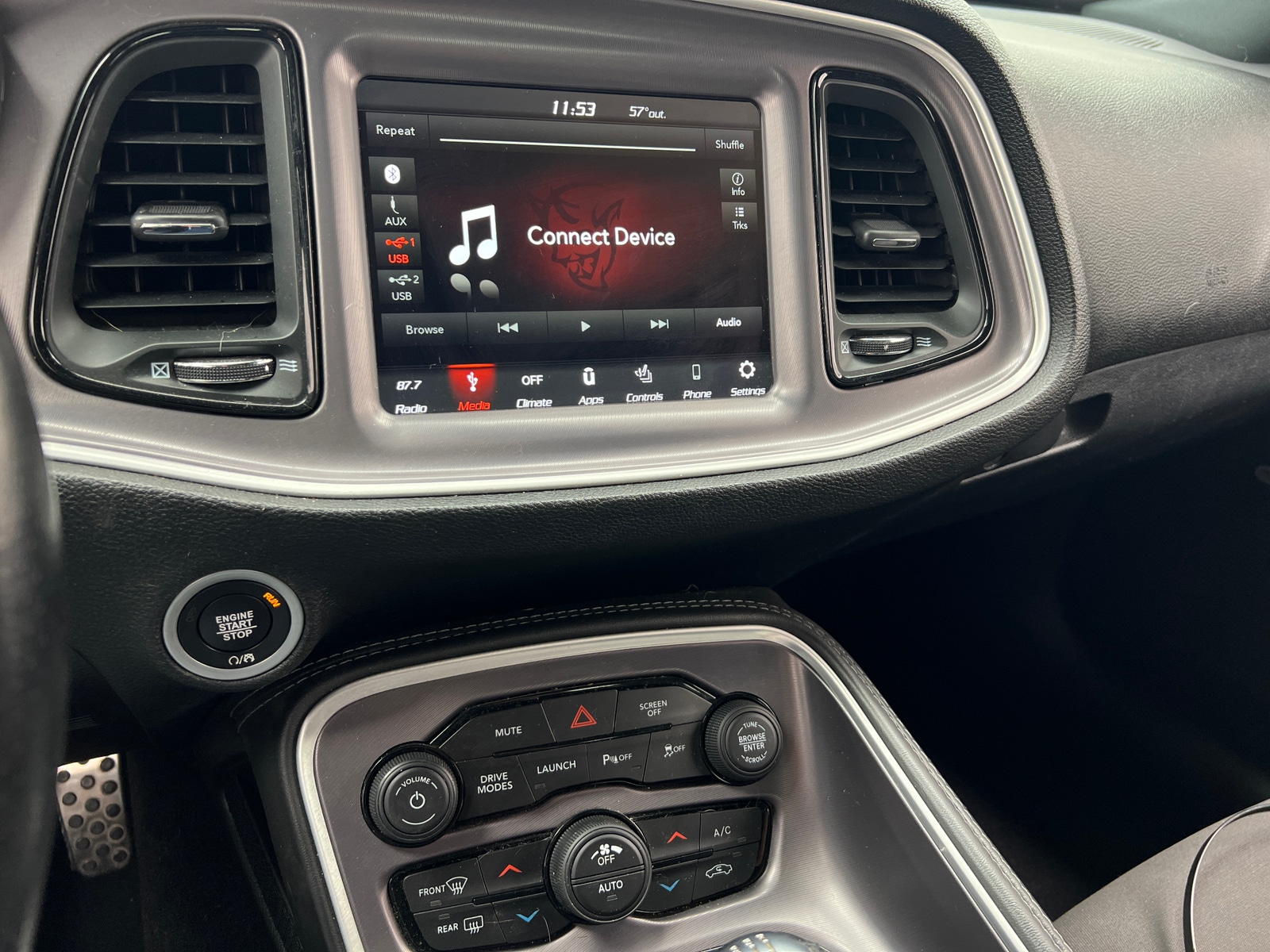 Thumbnail: 2019 Dodge Challenger - 3
