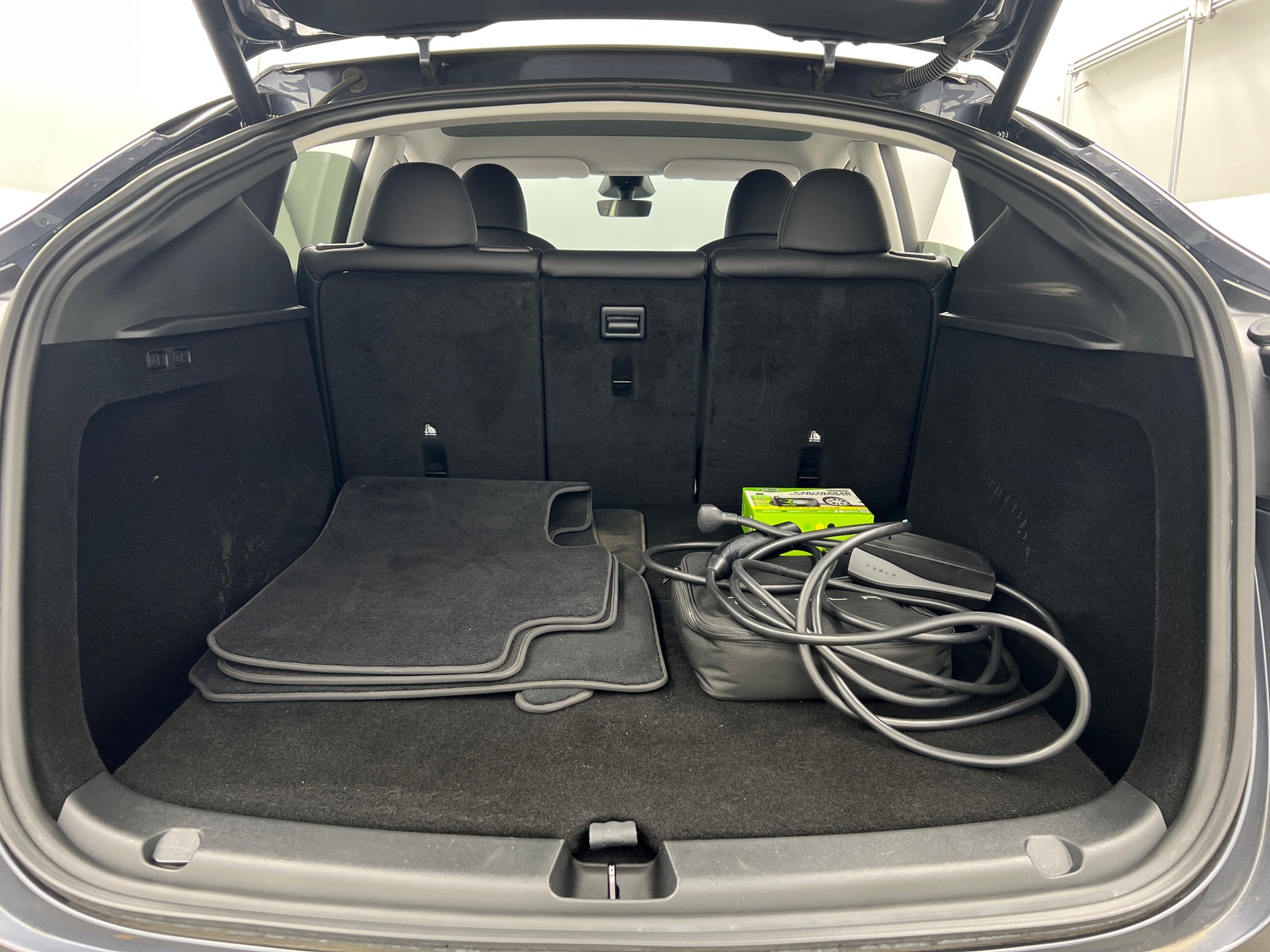 Thumbnail: 2023 Tesla Model Y - 6