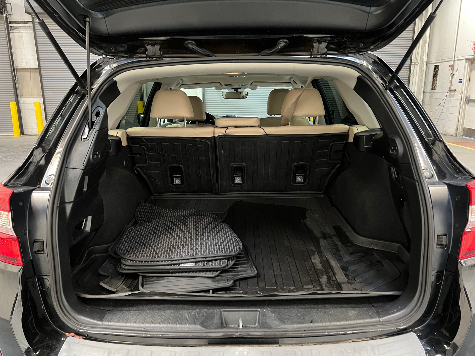 Thumbnail: 2017 Subaru Outback - 6