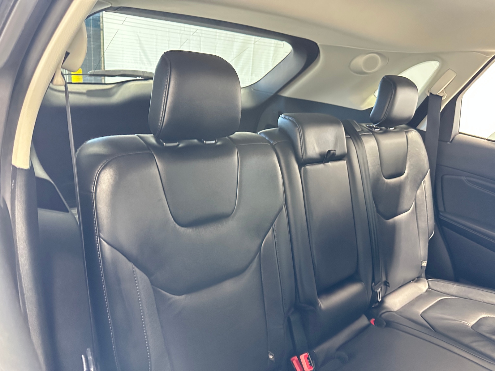 Thumbnail: 2019 Ford Edge - 5