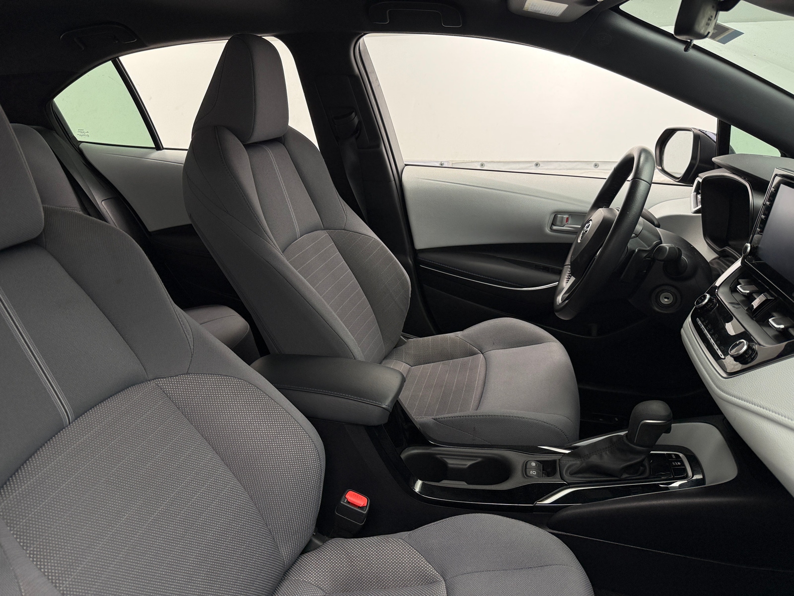 Thumbnail: 2022 Toyota Corolla - 2