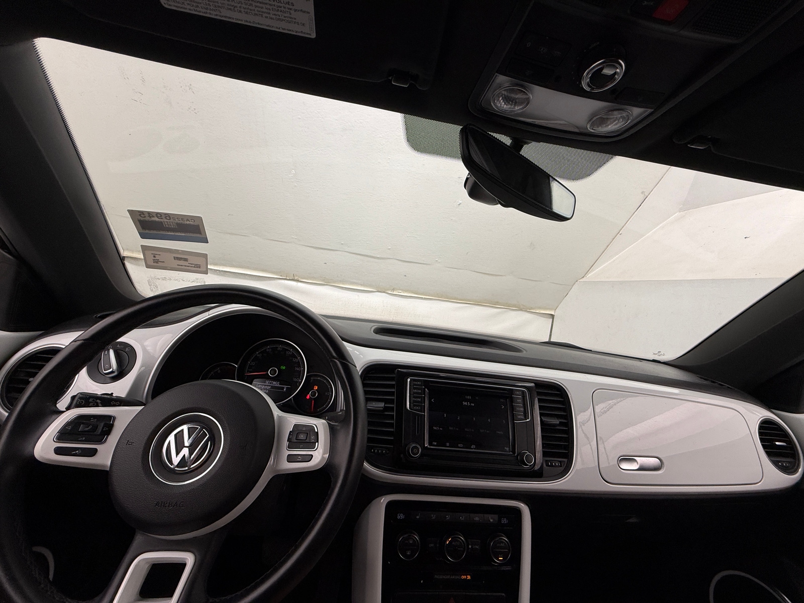 Thumbnail: 2019 Volkswagen Beetle - 2