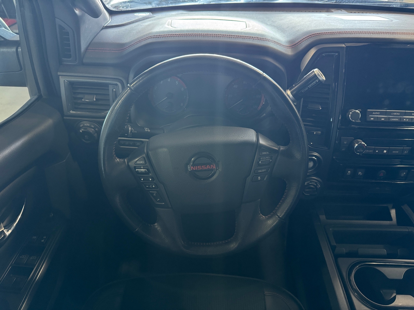 Thumbnail: 2021 Nissan Titan - 5