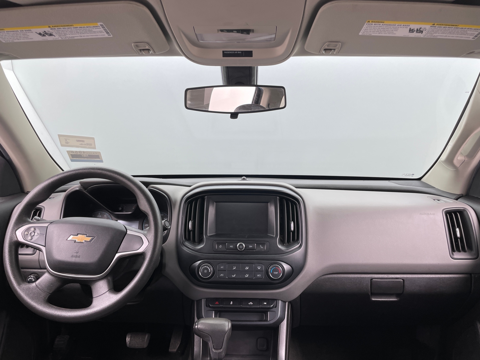 Thumbnail: 2018 Chevrolet Colorado - 3