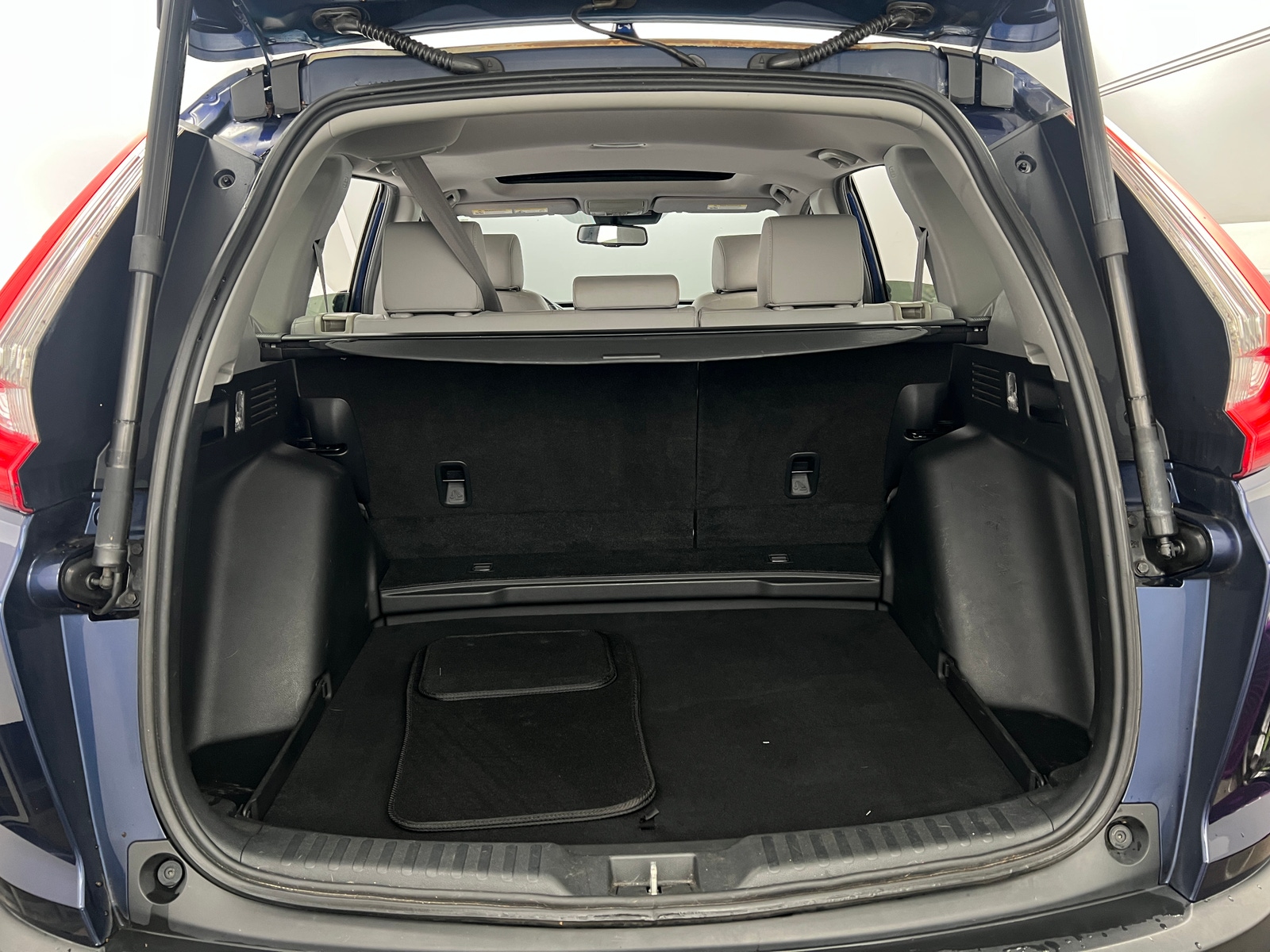 Thumbnail: 2017 Honda CR-V - 6