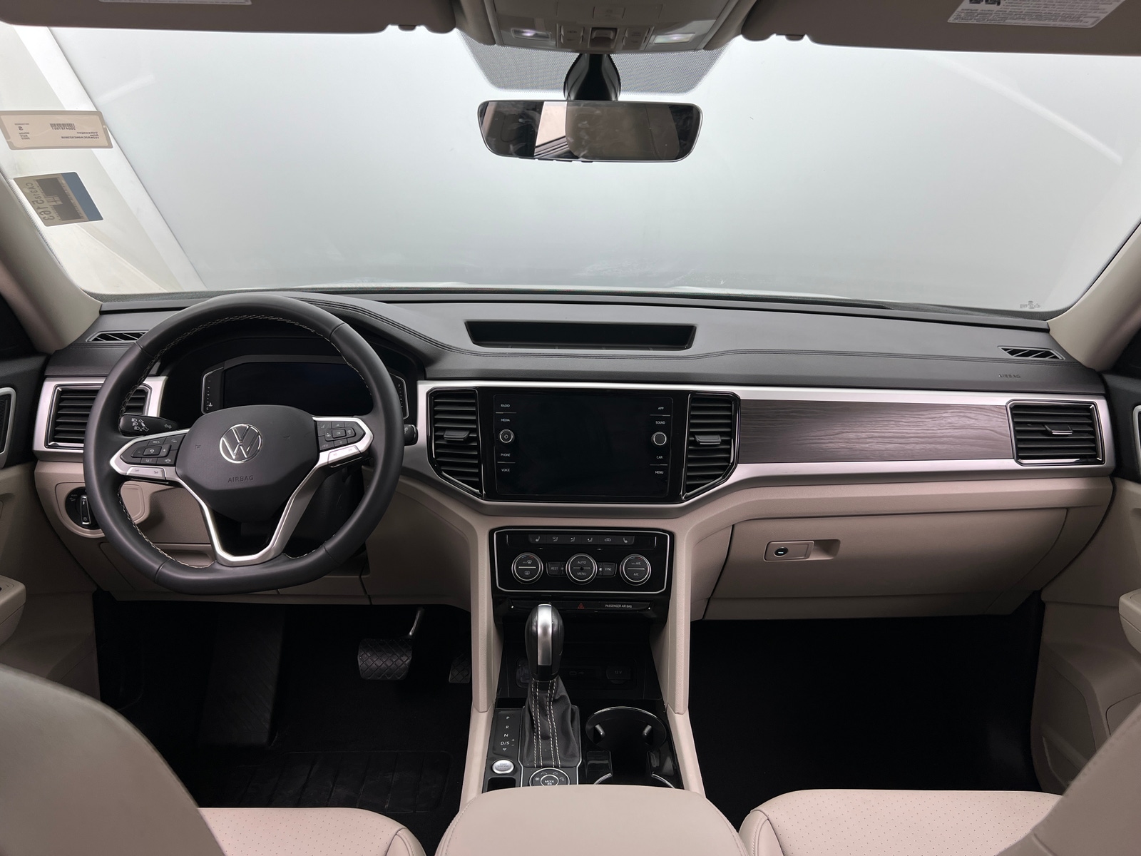 Thumbnail: 2022 Volkswagen Atlas - 2