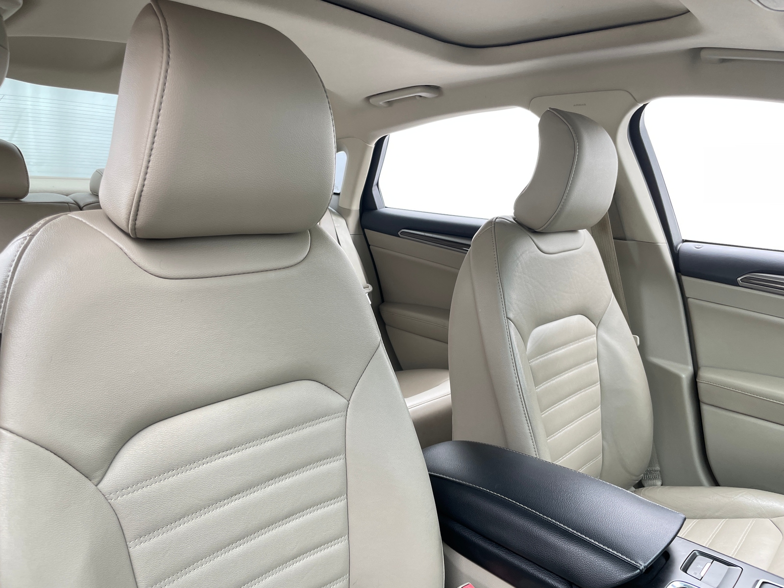Thumbnail: 2017 Ford Fusion - 2