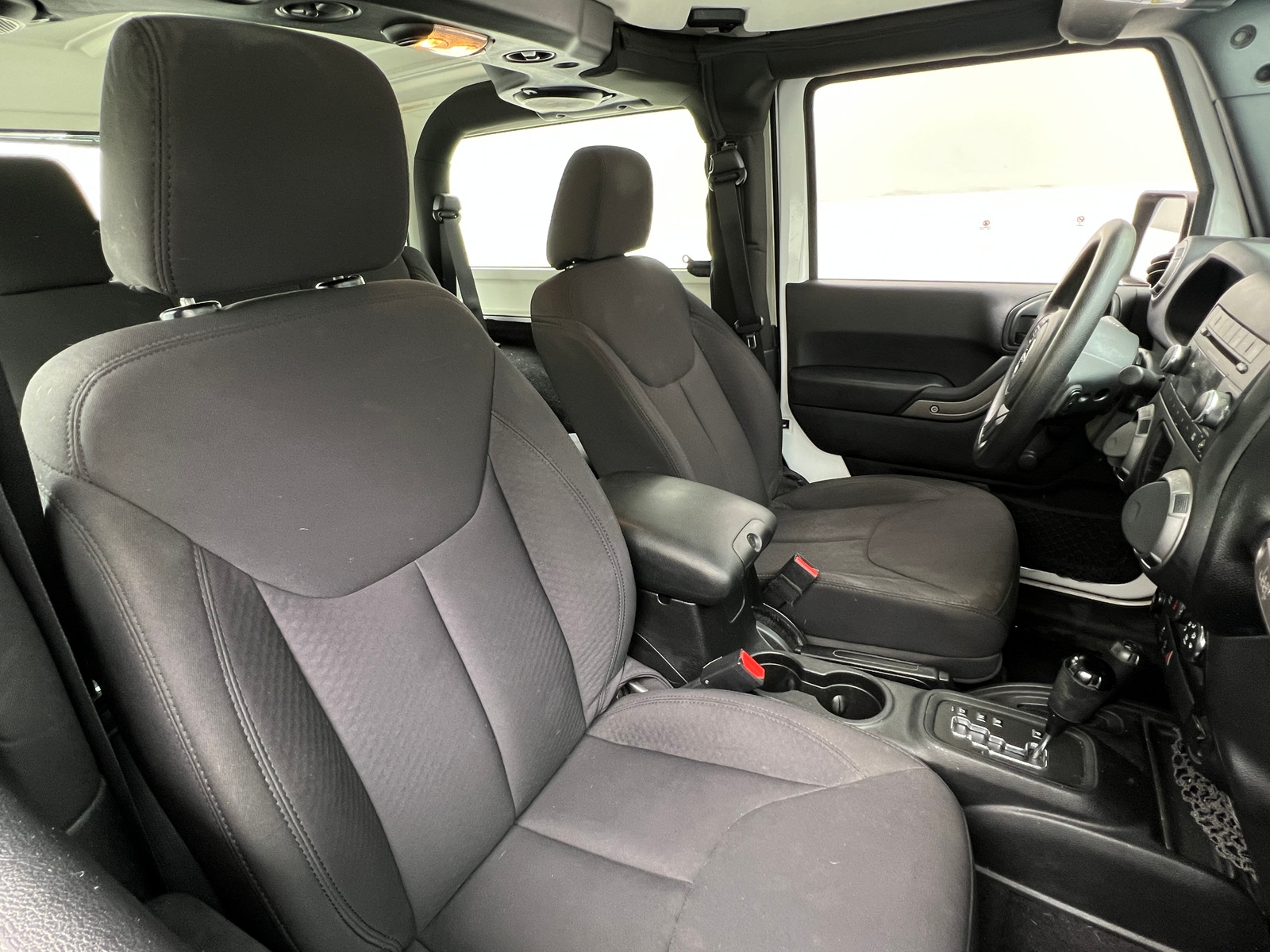 Thumbnail: 2014 Jeep Wrangler - 2