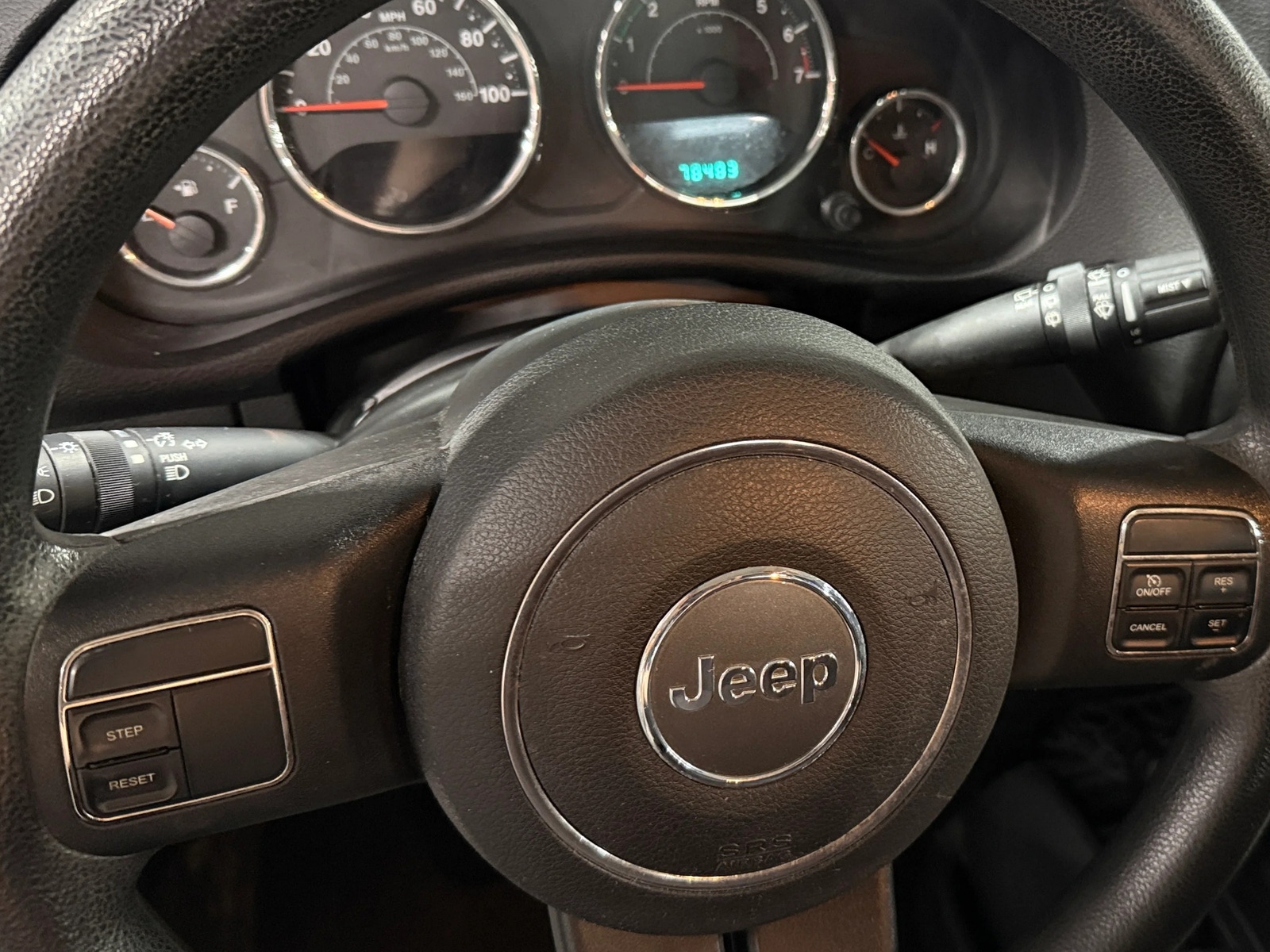 Thumbnail: 2014 Jeep Wrangler - 5