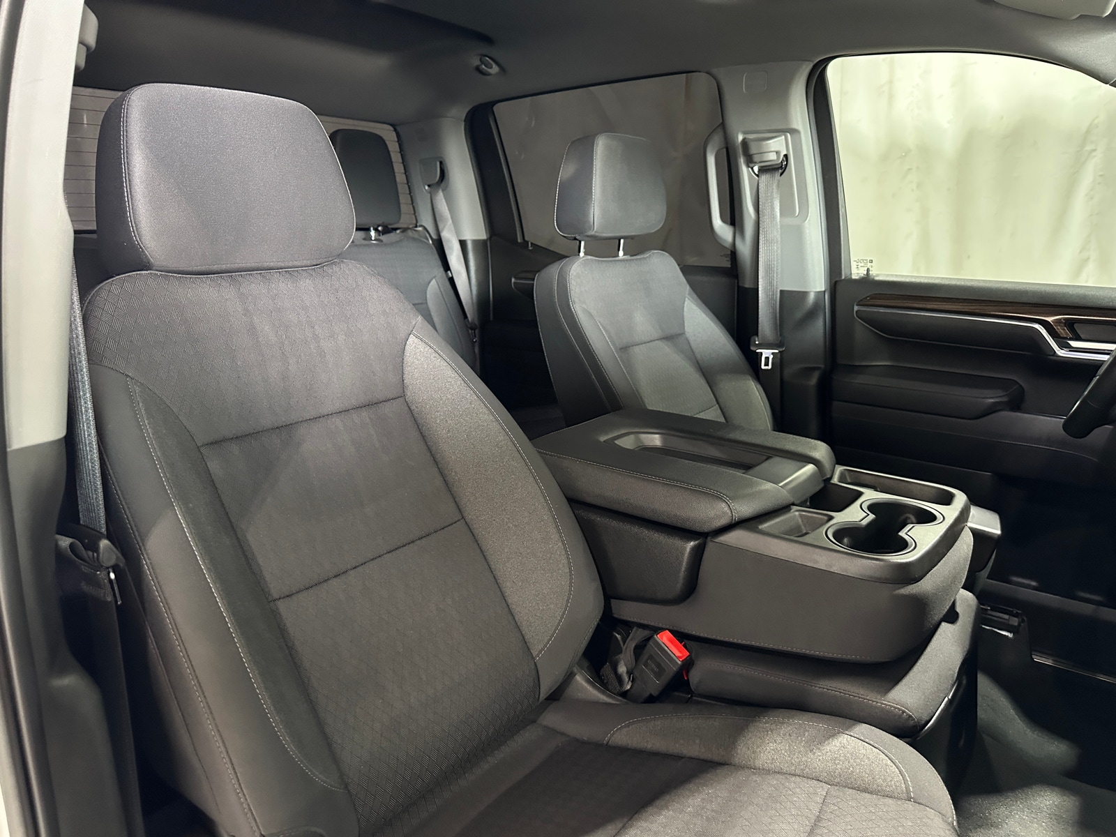 Thumbnail: 2023 Chevrolet Silverado 1500 - 2