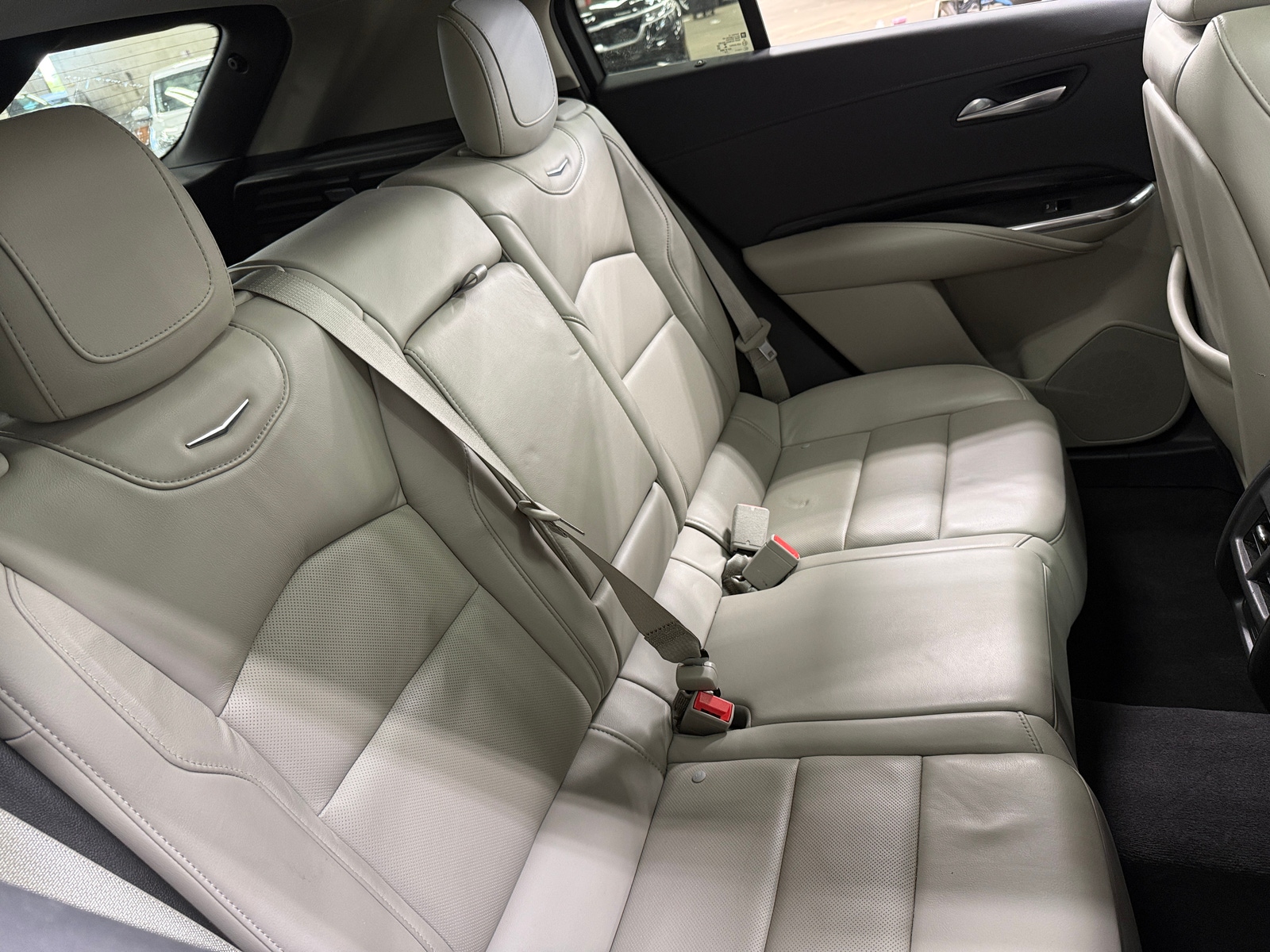 Thumbnail: 2019 Cadillac XT4 - 5