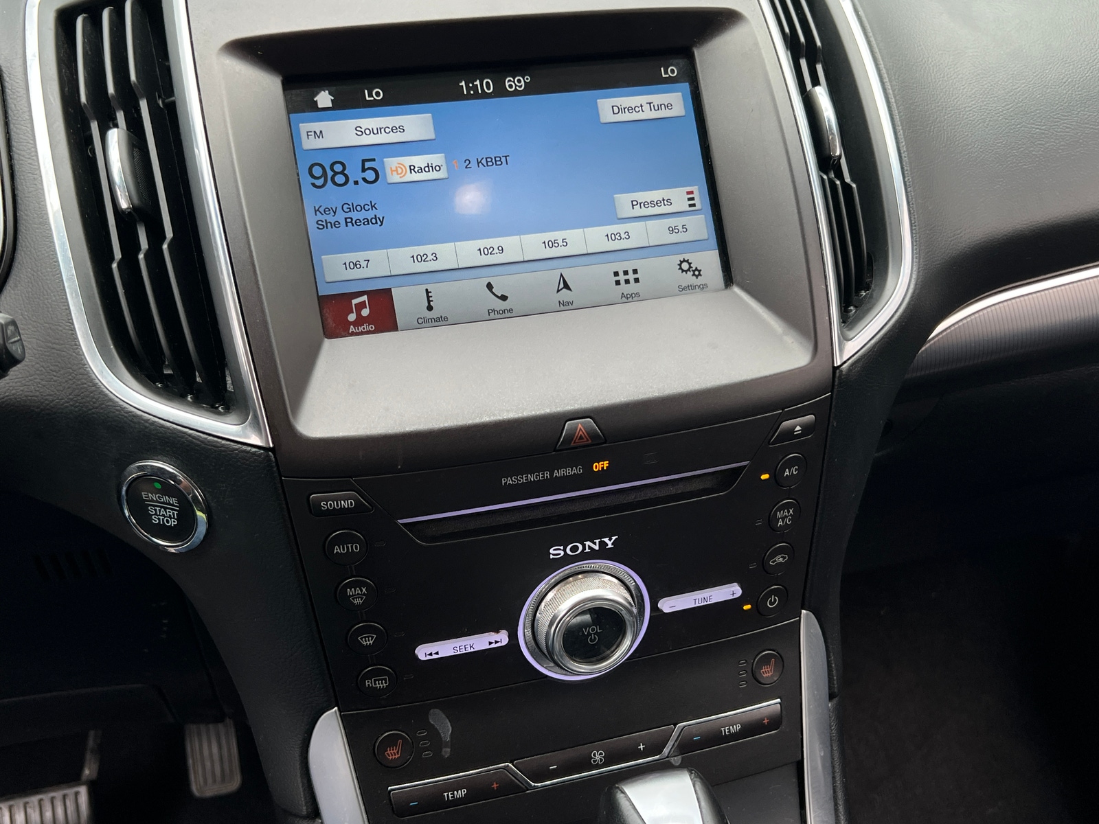 Thumbnail: 2018 Ford Edge - 3